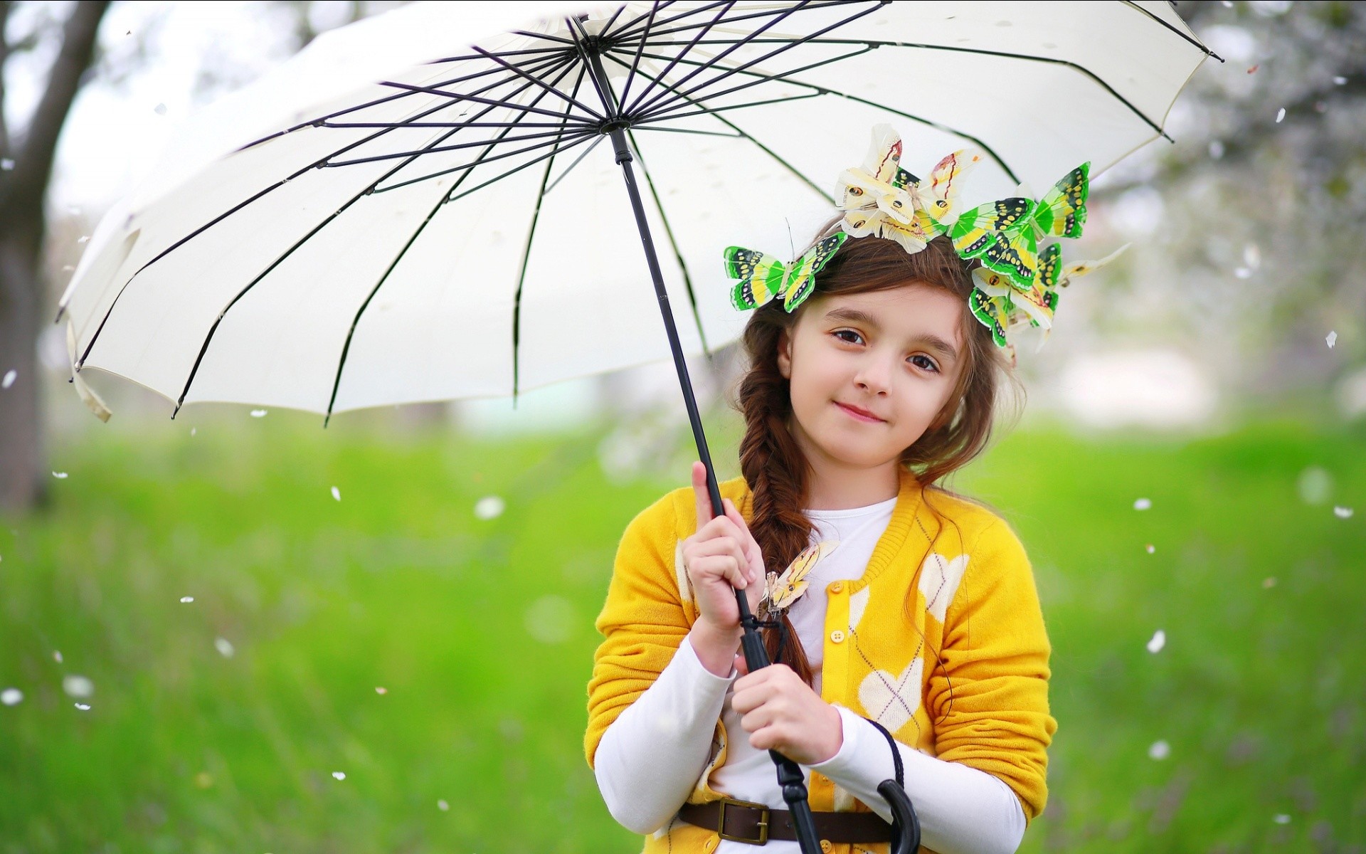 Find out Cute Baby Girl with White Umbrella wallpaper on https / / hdpicorner