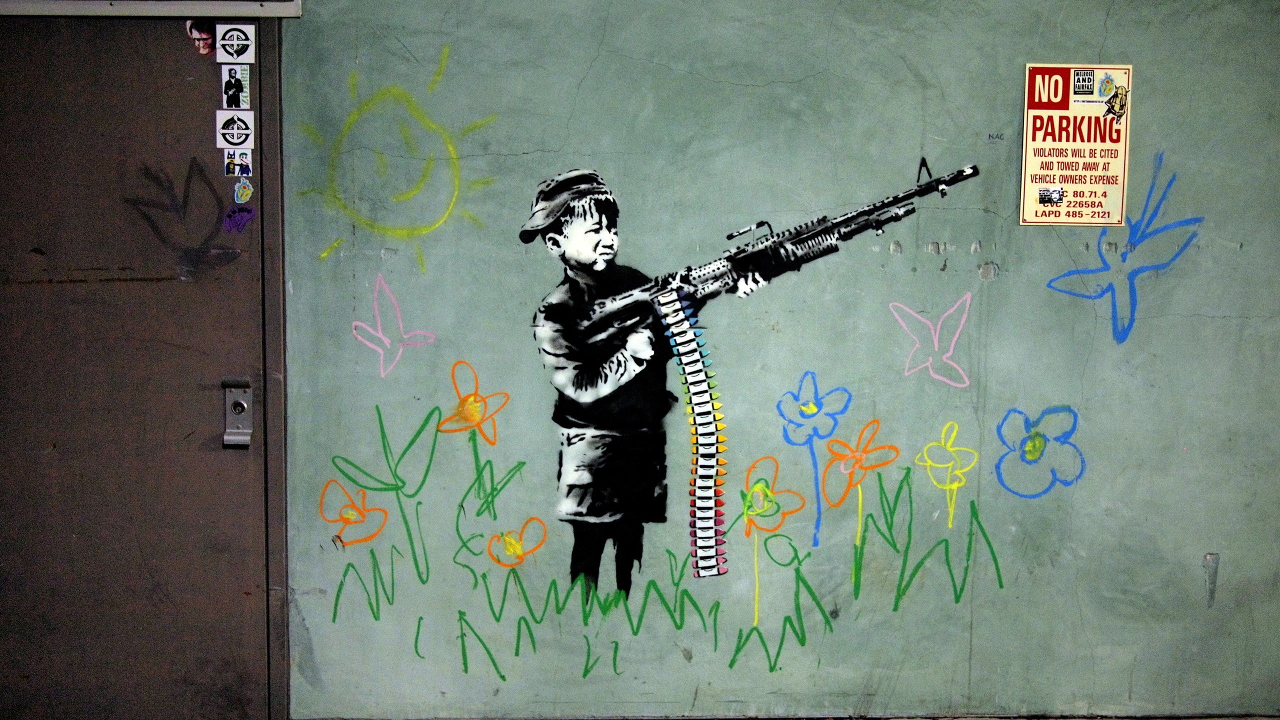 Banksy Crayola Shooter No Parking, Banksy, Street Art, Streetart, Graffit, Wall