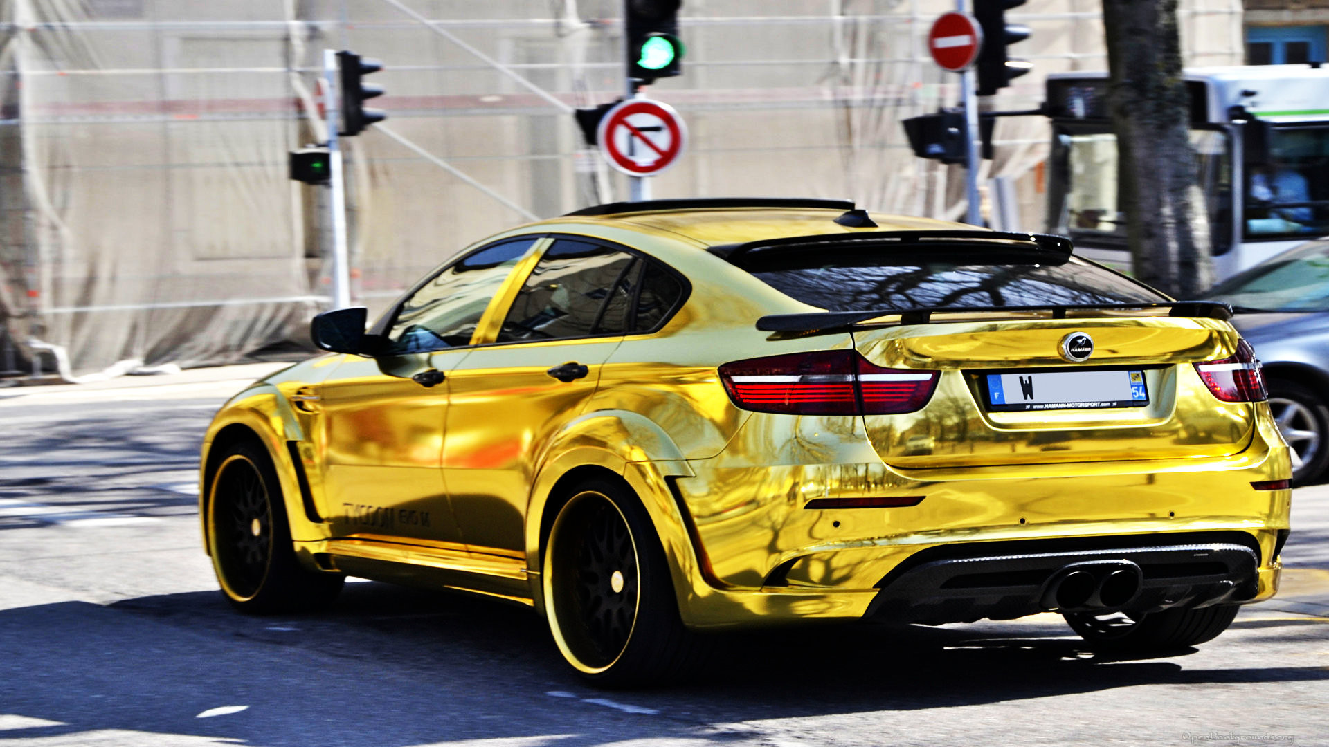 Gold BMW X6M Custom Hamann Supreme Edition