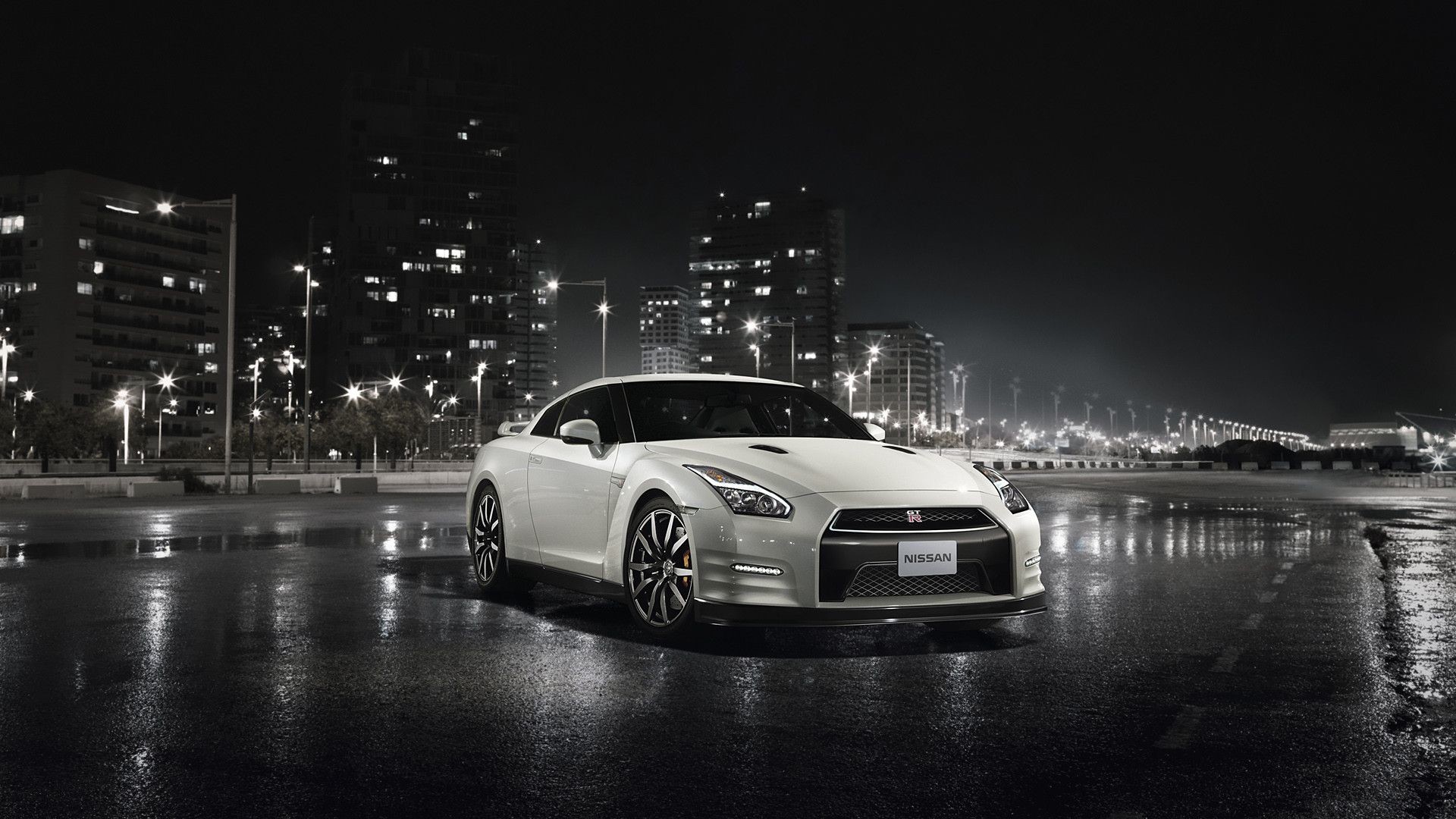 Nissan GTR iPhone Wallpaper