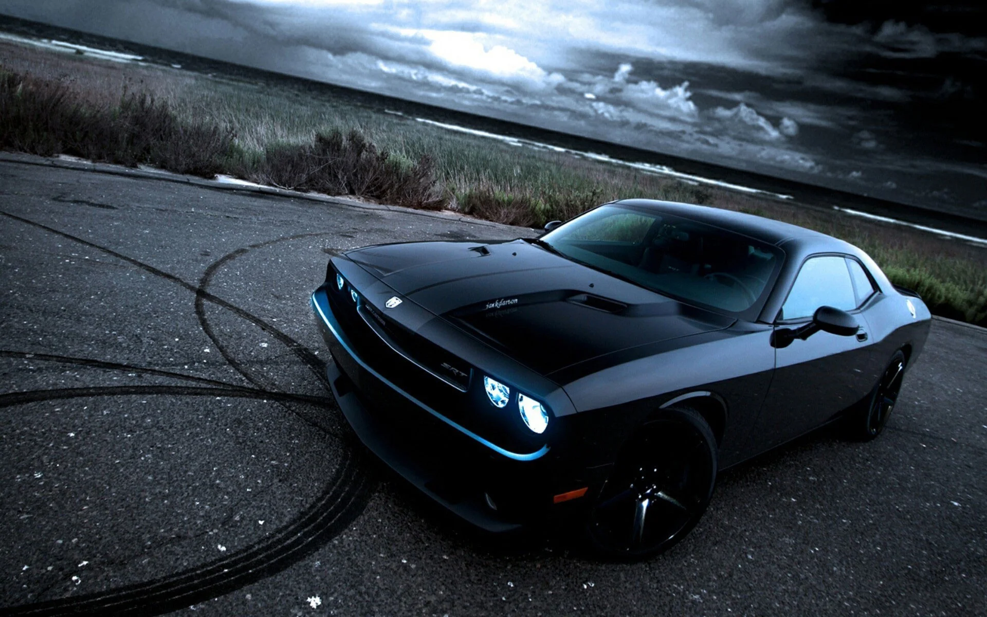 Dodge Challenger SRT black cars / Wallpaper