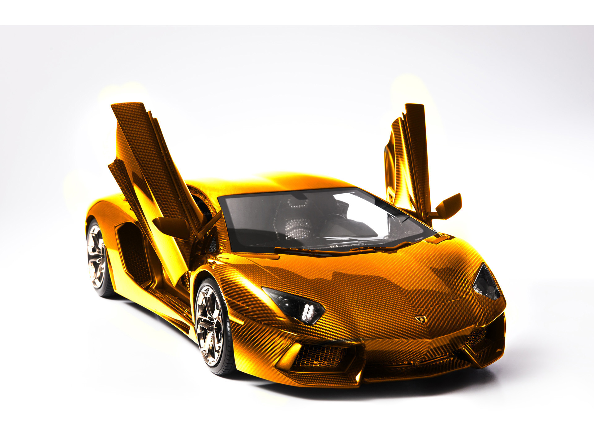 2012 Lamborghini Aventador LP 700 4 Model by Robert Gulpen Engineering – Gold Front Angle Open Doors – Wallpaper