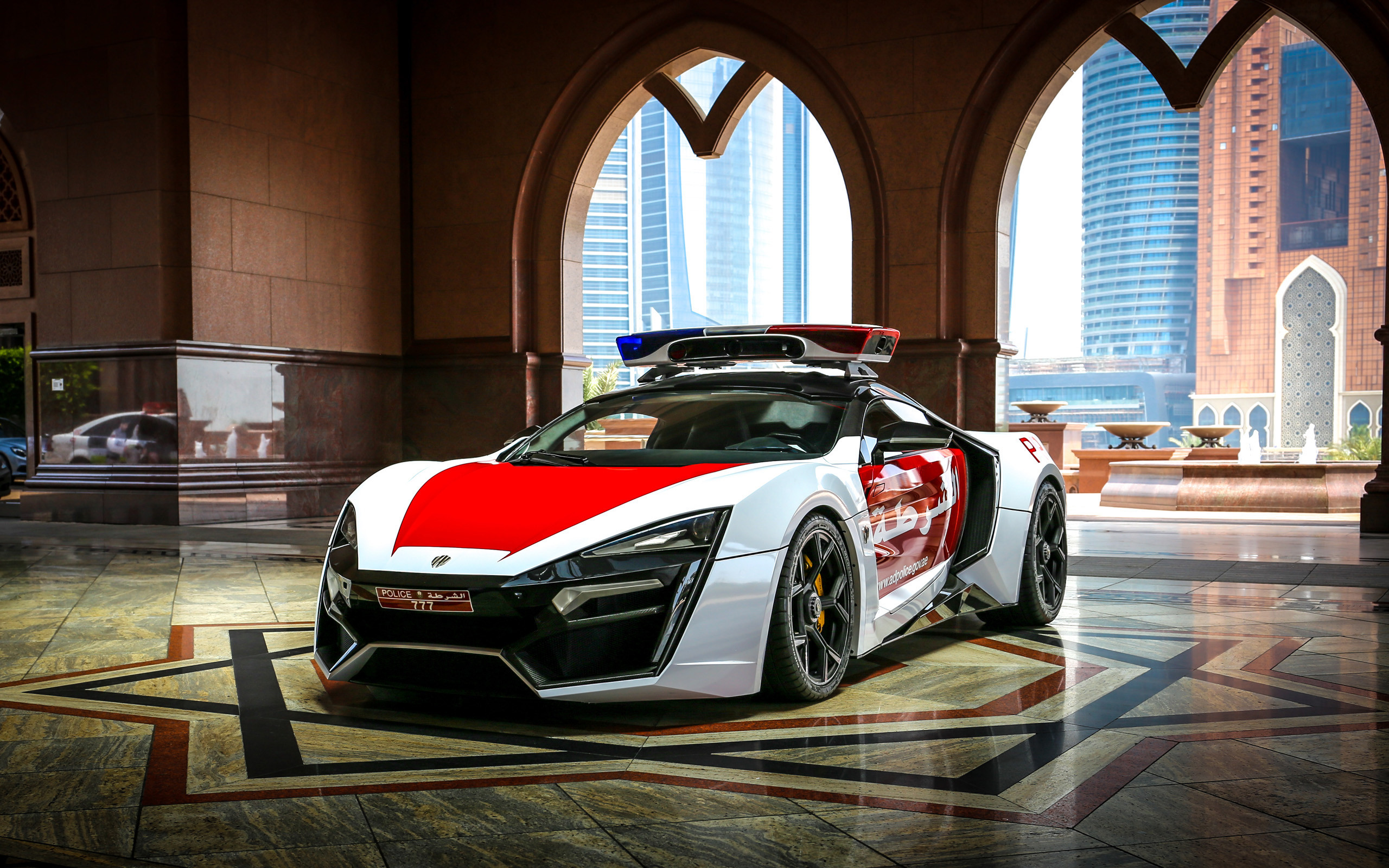 2015 W Motors Lykan Hypersport Abu Dhabi Police