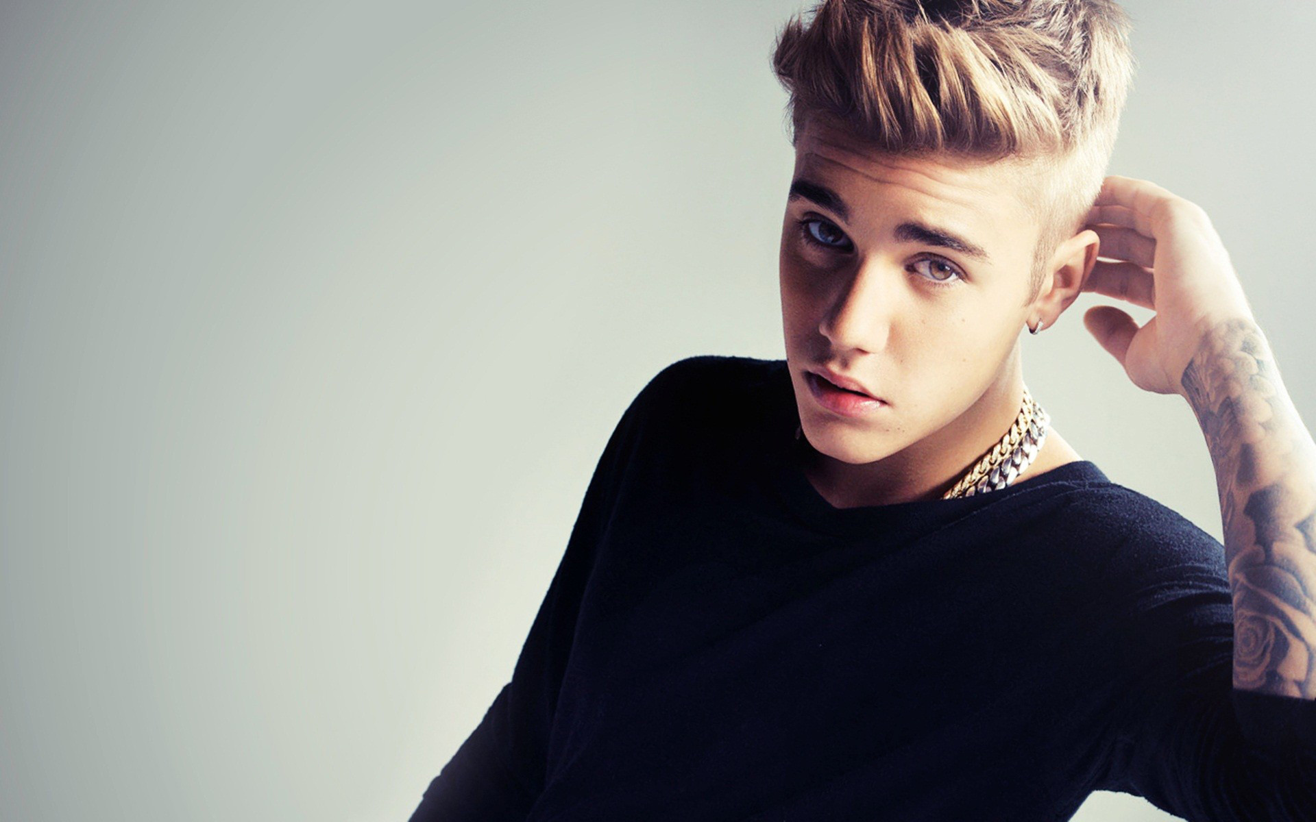 … Justin Bieber Wallpapers …