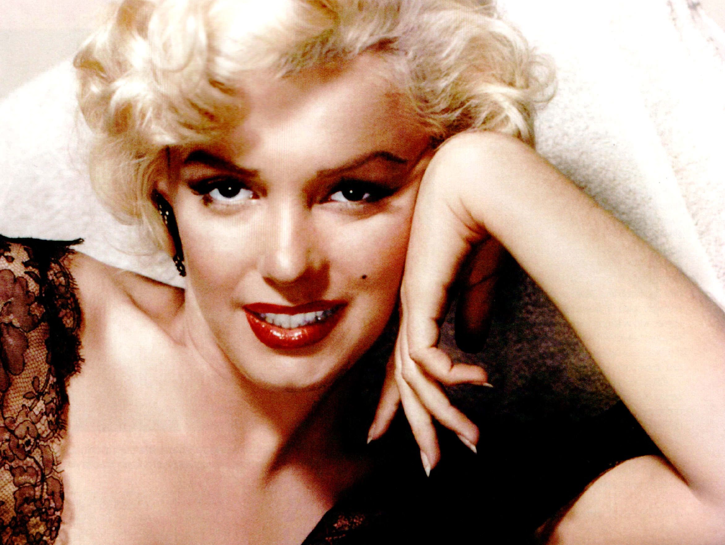Marilyn-Monroe-Wallpapers-HD-desktop-backgrounds.jpg