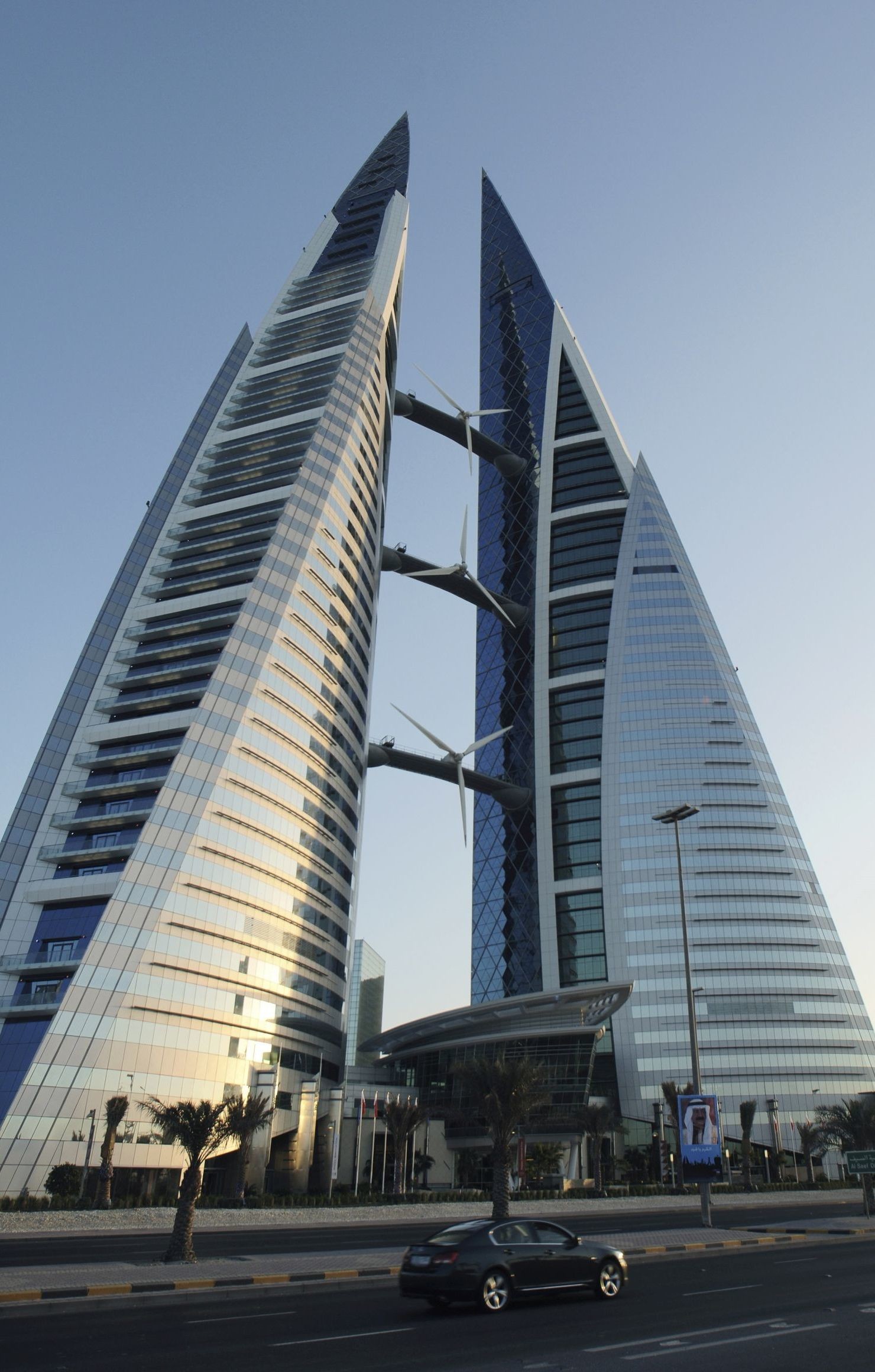 triangle skyscraper bahrain trade center modern architecture retina