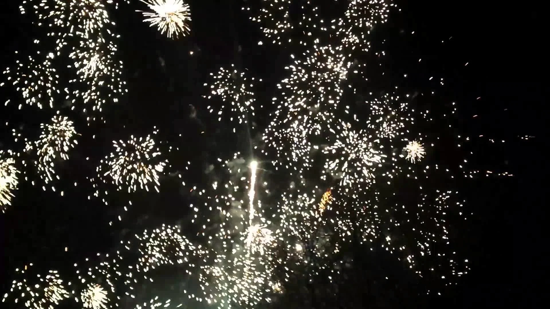 New Year's Eve Fireworks (black background) – FreeHDGreenscreen Footage –  YouTube