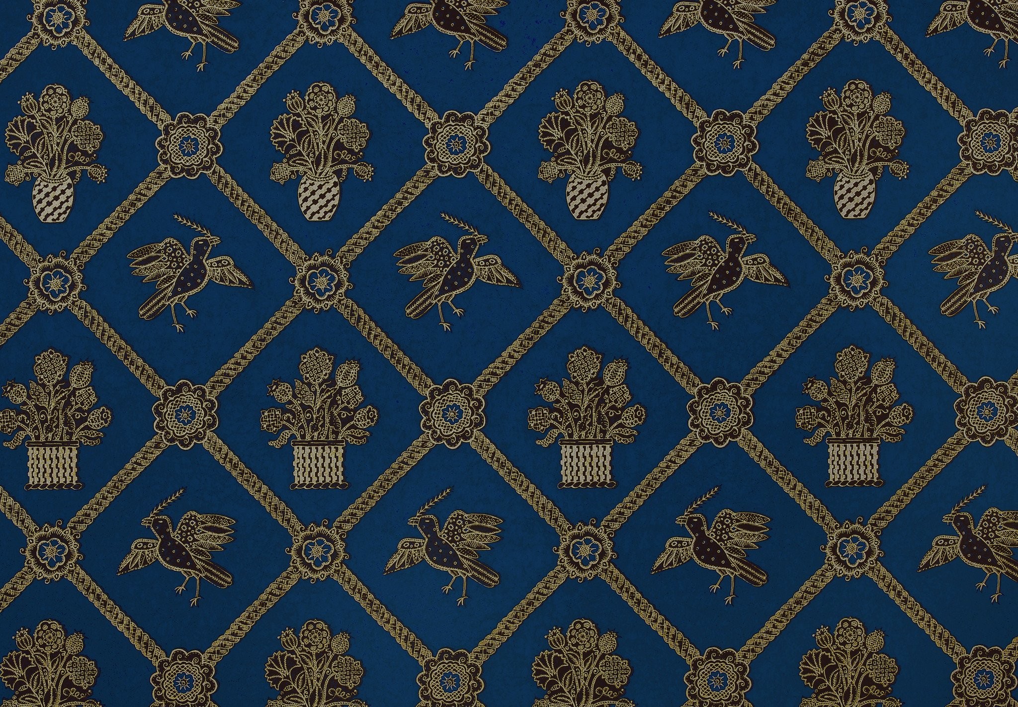 Rope Trellis Wallpaper – Royal Blue / Black / Gold Metallic