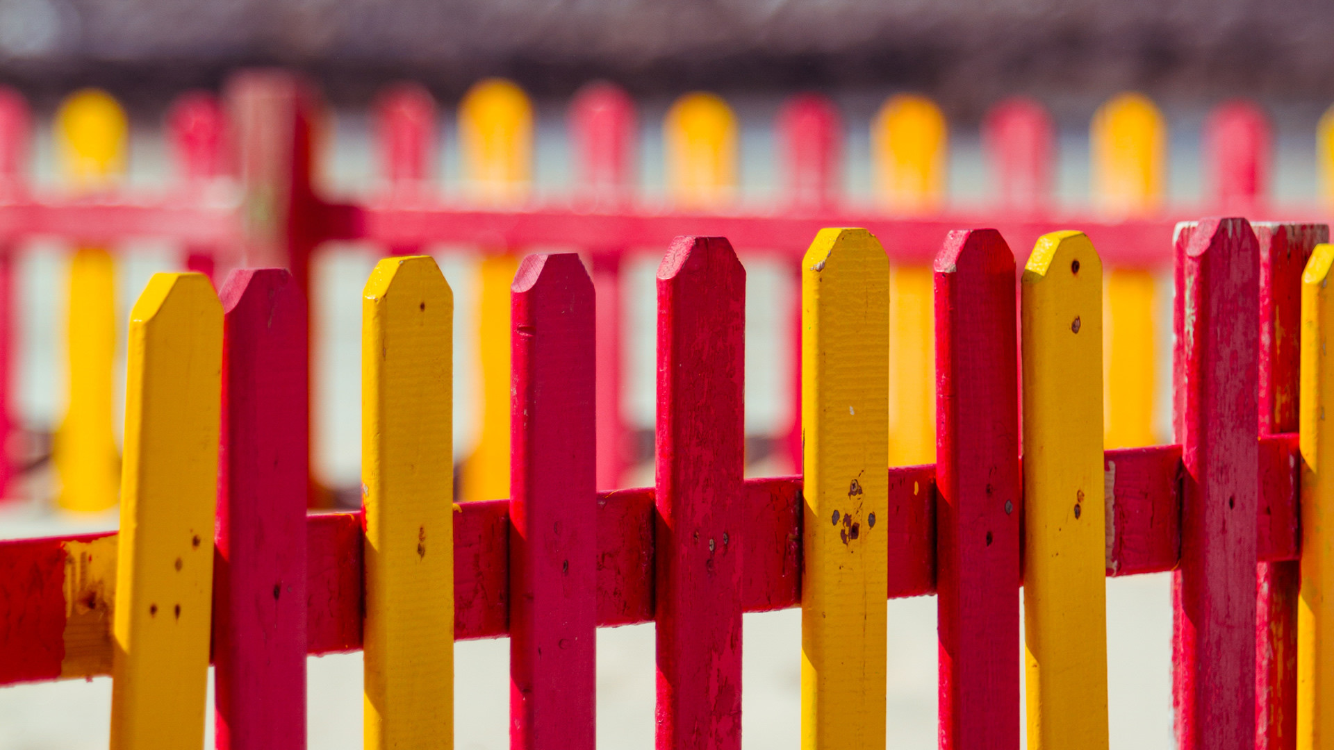 Download: Colored Fence HD Wallpaper