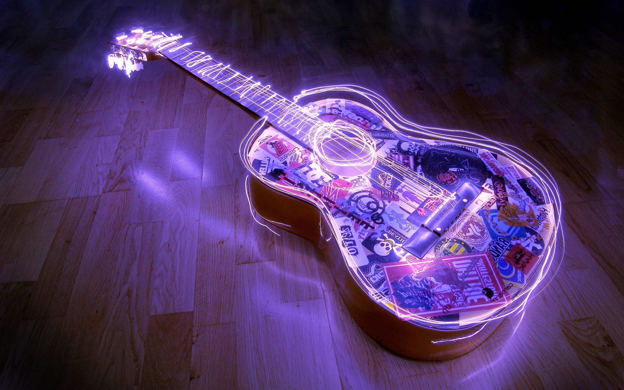 Lights on the guitar wallpaper 1 2560