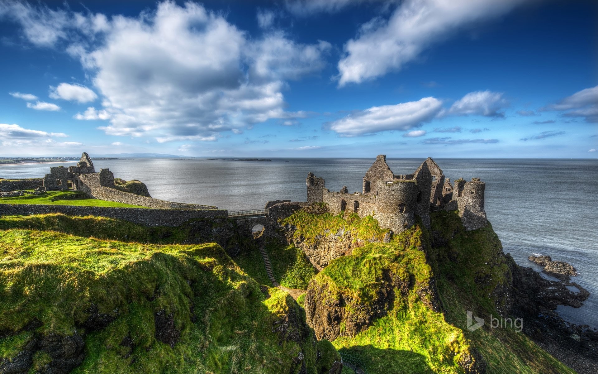 Northern ireland county antrim dunluce castle sky sea ruins ruins rock