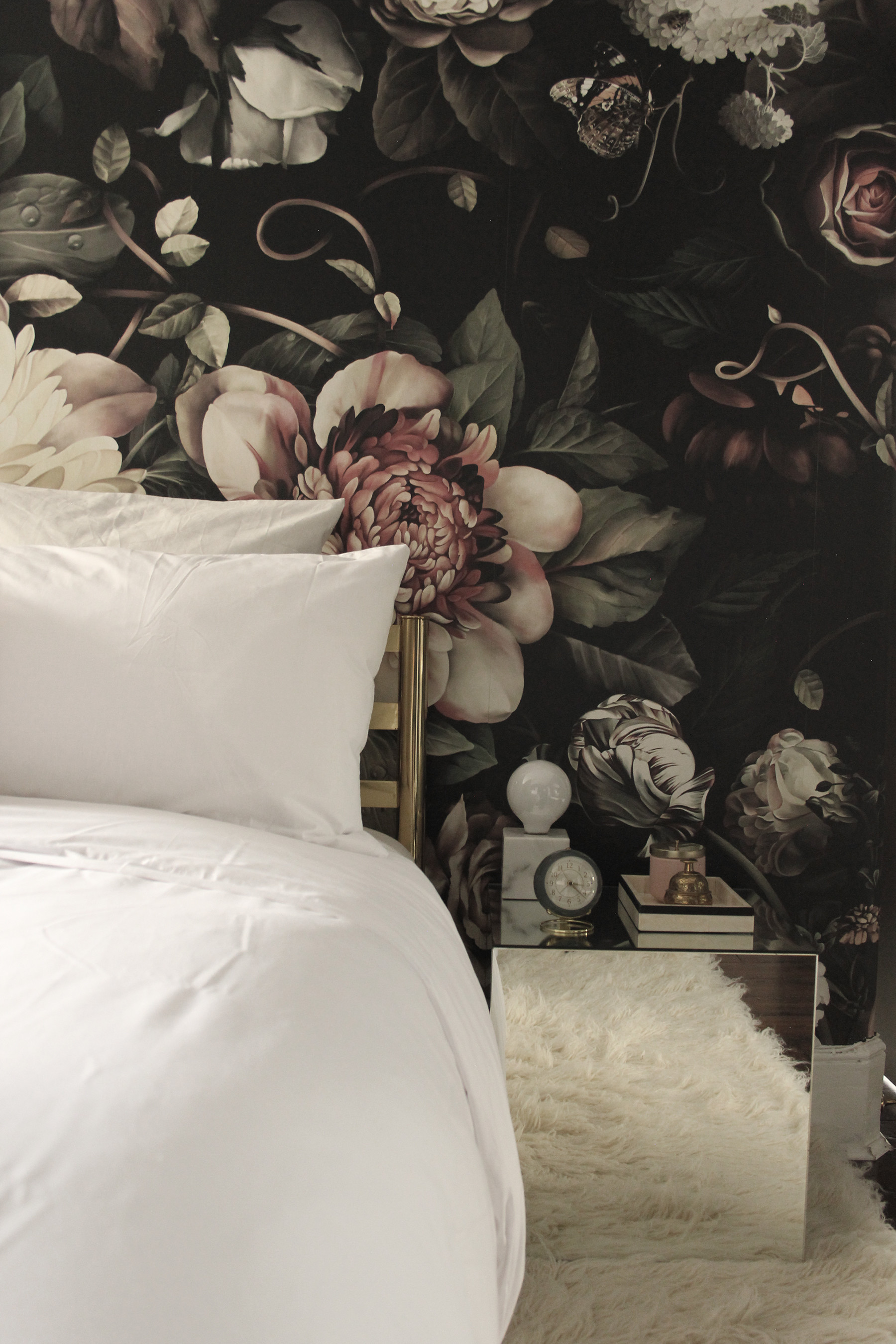 Preciously Me blog One Room Challenge – Bedroom makeover reveal. Ellie Cashman Dark Floral