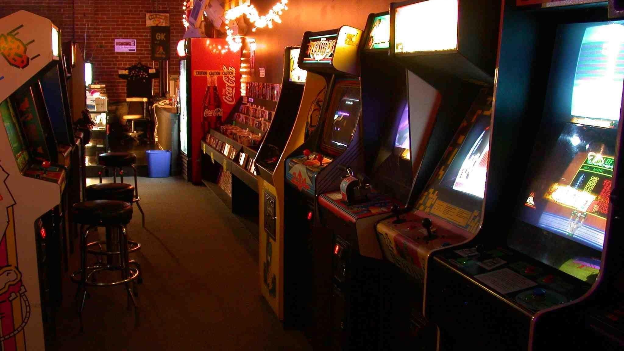 1980s Arcade