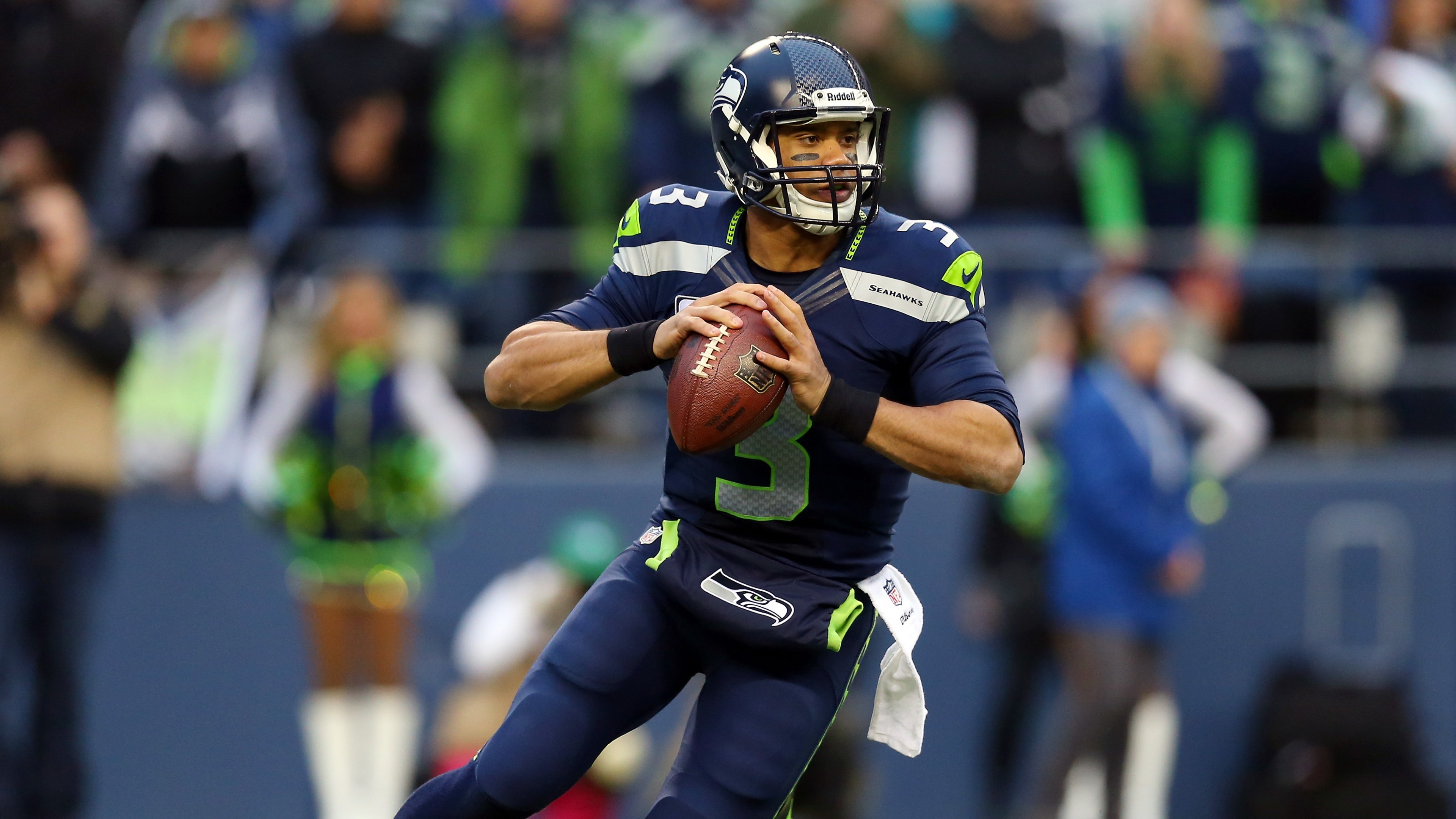 Preview wallpaper russell wilson, seattle seahawks, defender 3840×2160