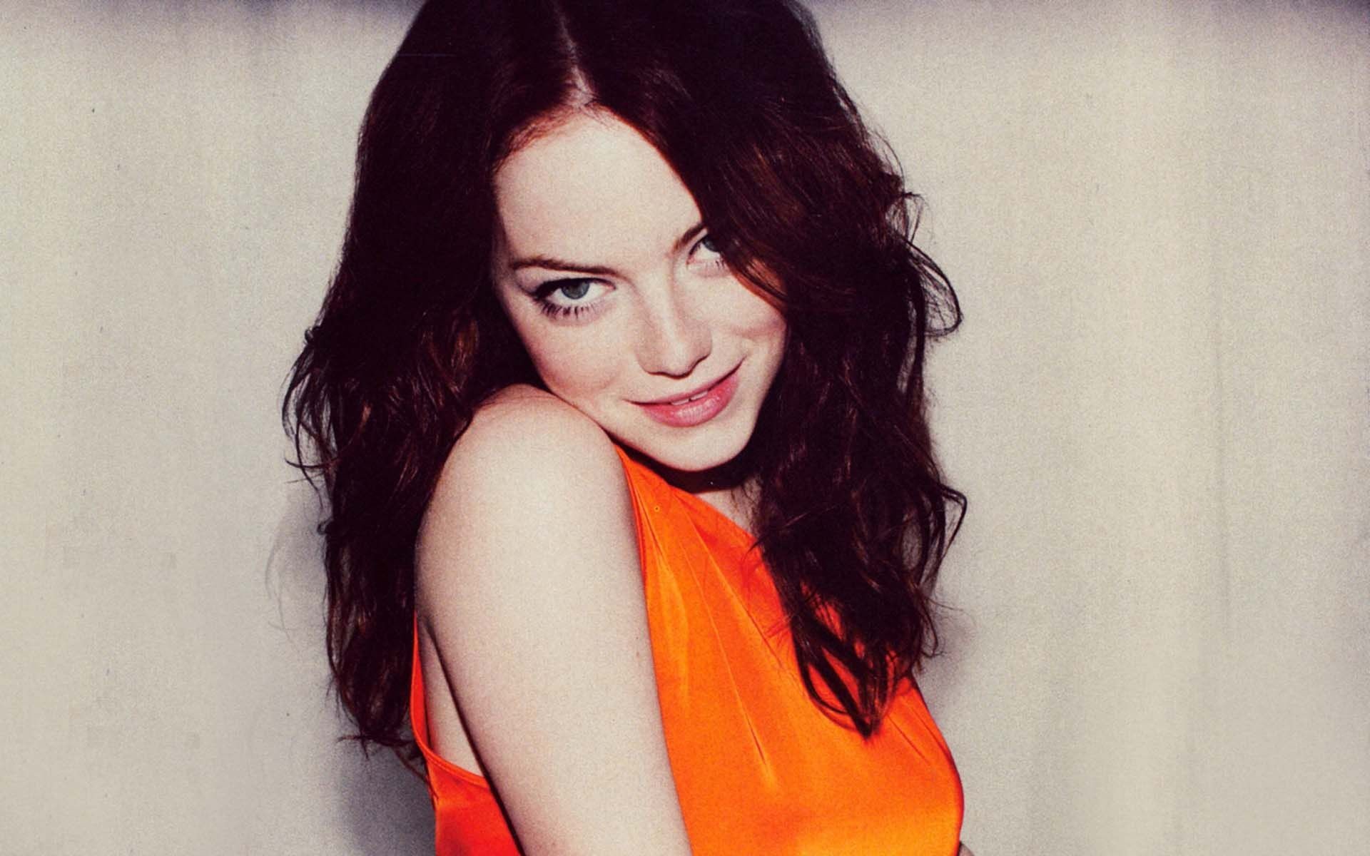 Emma Stone HD Images Gallery