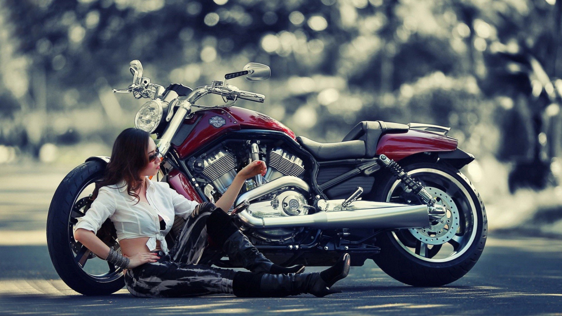 Luxurious bike with hot girl tremendous wallpapers