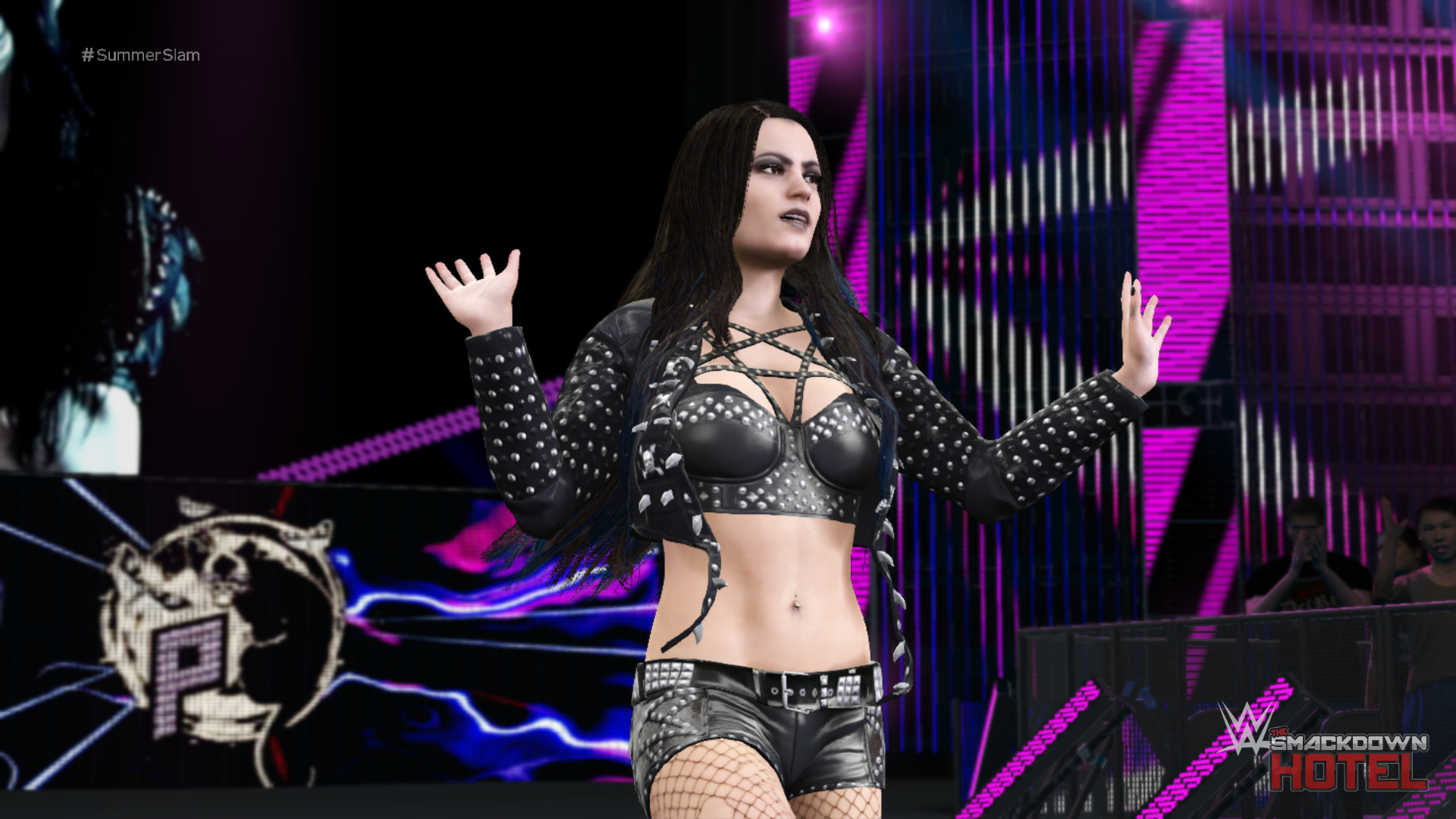 … WWE2K17-Paige
