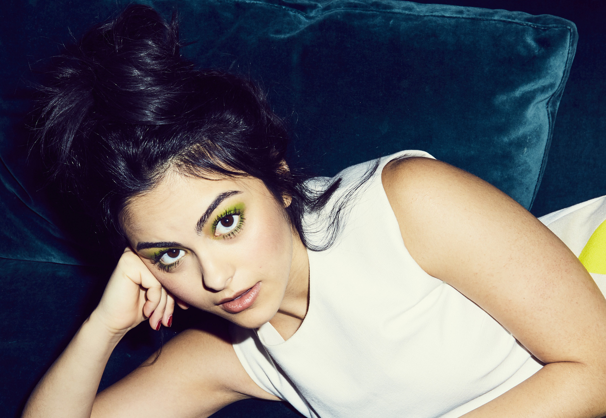 8 HD Camila Mendes Wallpapers