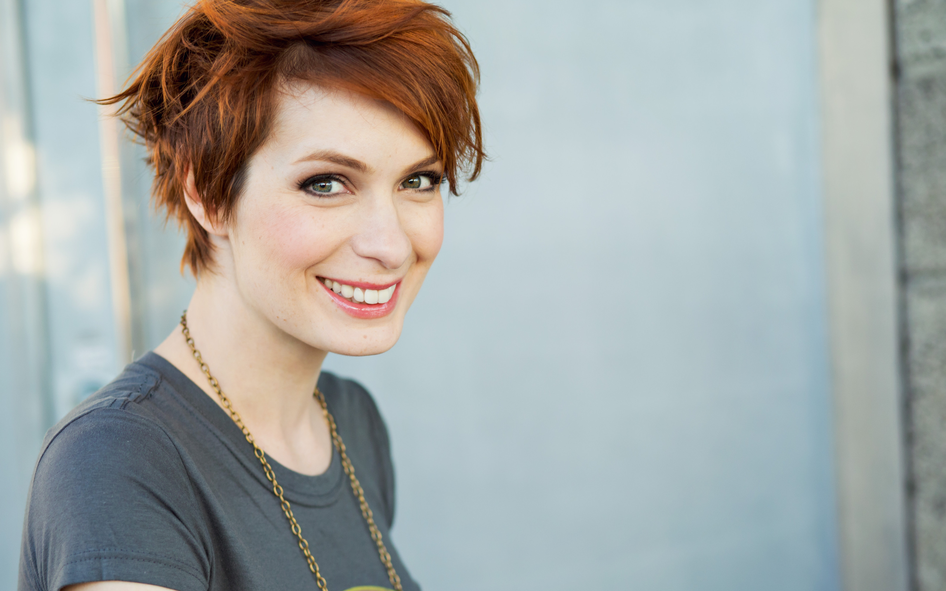 1. Felicia Day's Iconic Blonde Hair - wide 9