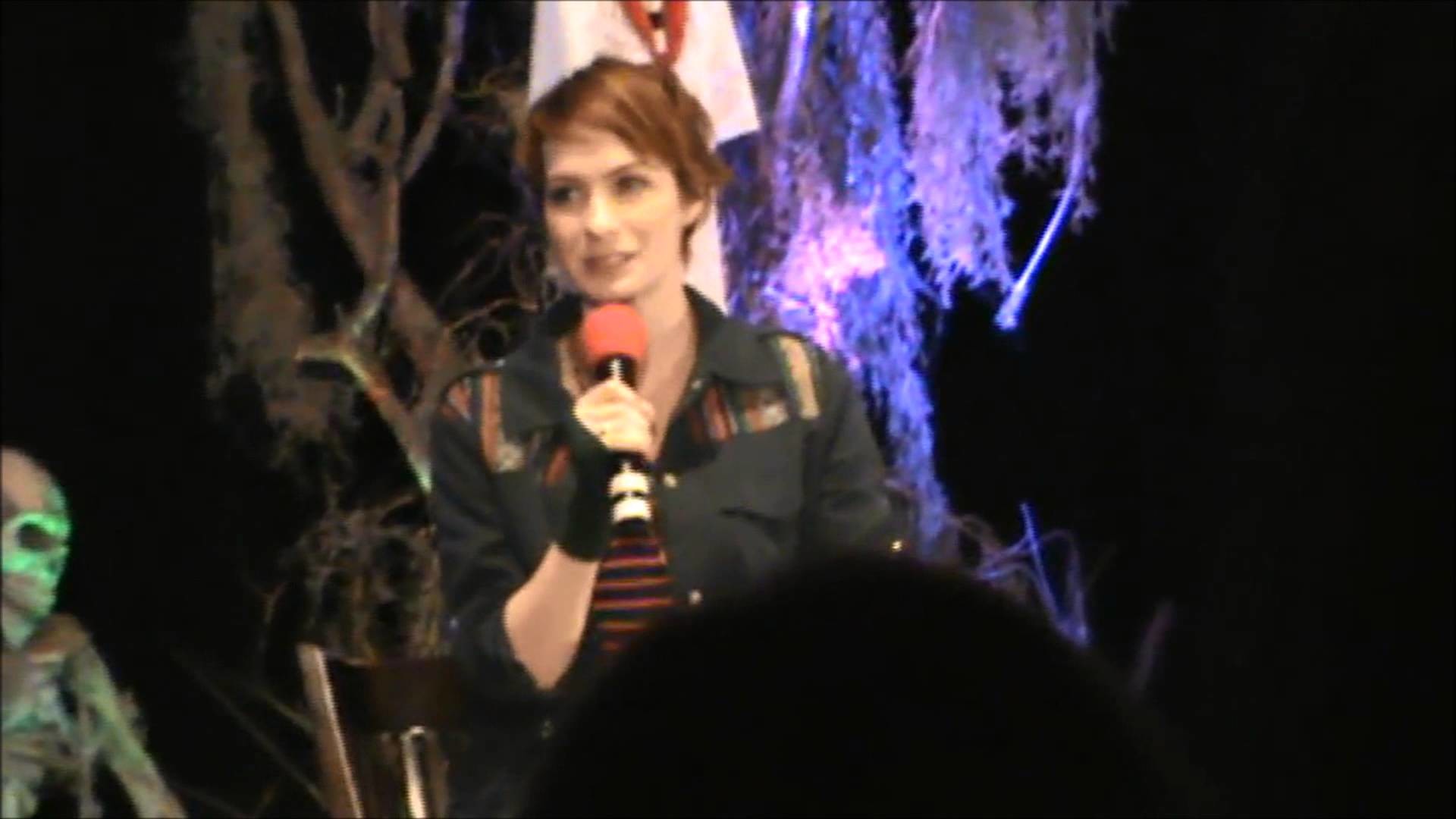 Felicia Day talks about Jared making fun of her on set – Burcon 2013