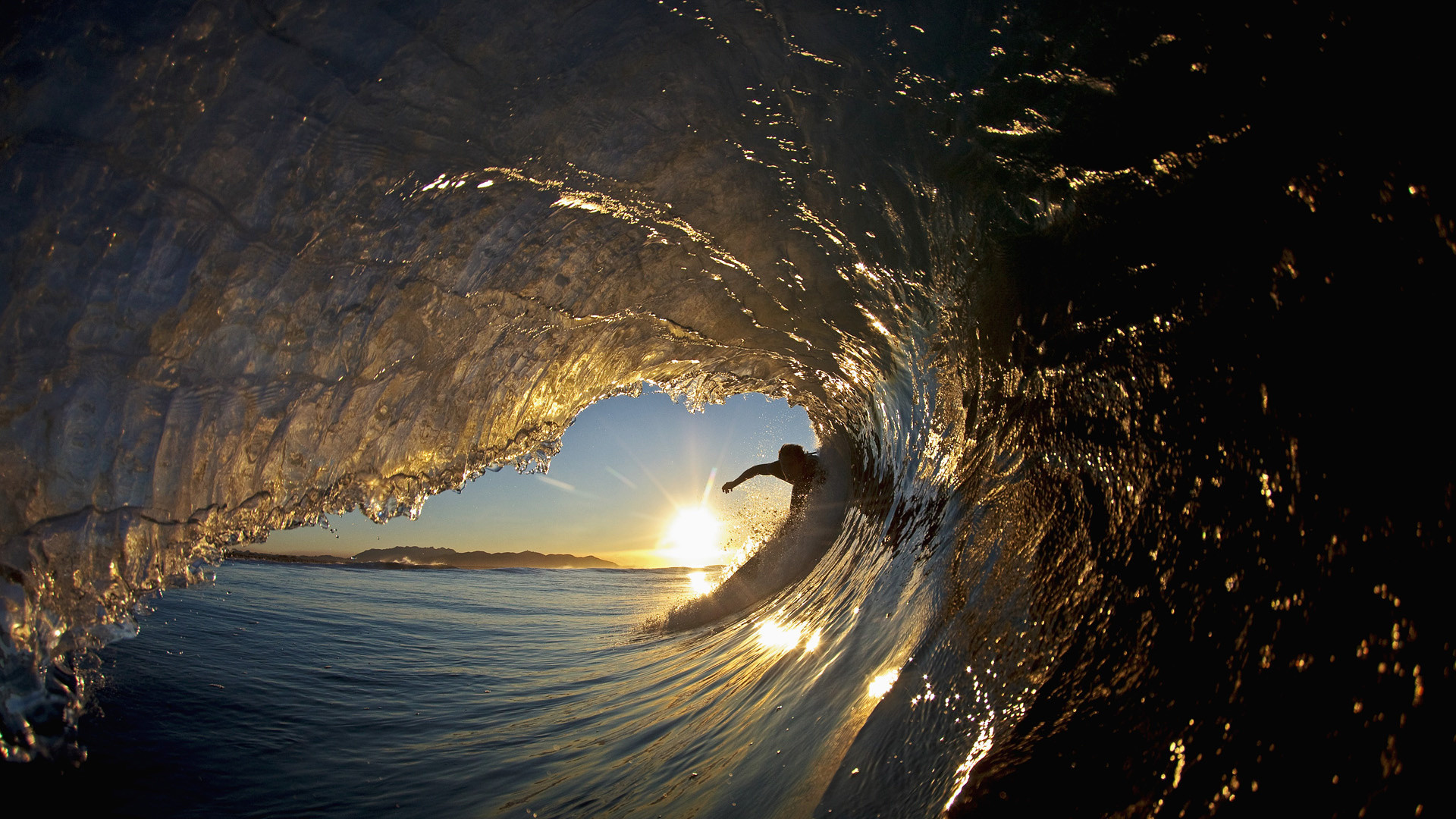 Surfing Wallpaper 5495