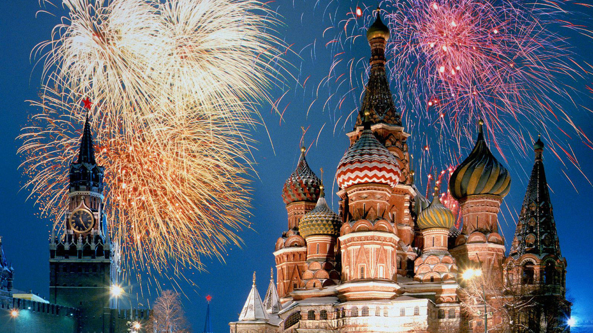 TOP PLACES TO CELEBRATE NEW YEARS EVE PHOTOS