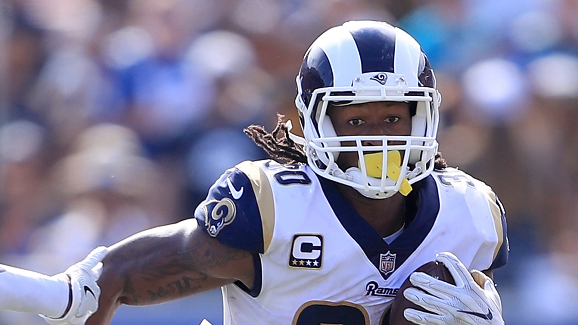 Watch Rams RB Todd Gurley hurdles his way to a touchdown NFL Sporting News