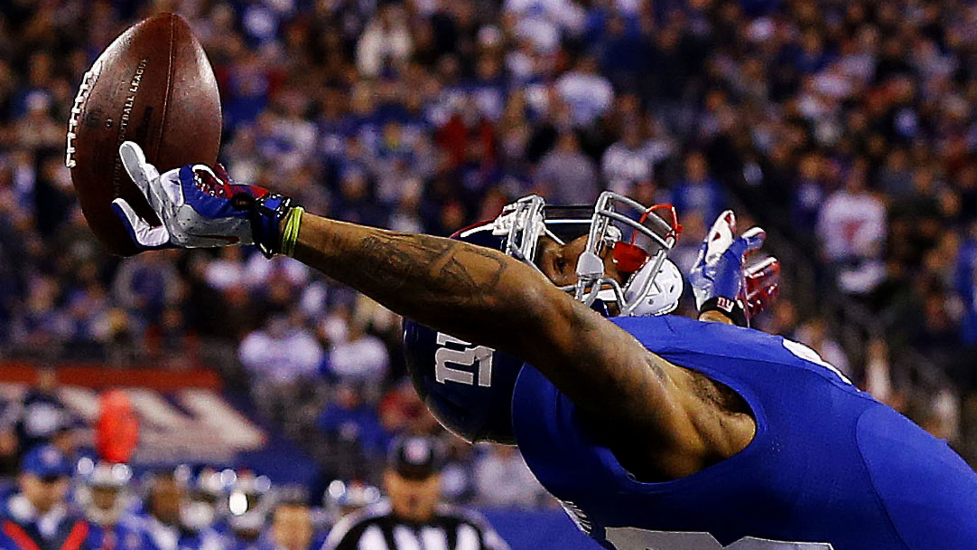 Odell Beckham Jr. makes incredible one handed catch NFL Sporting News