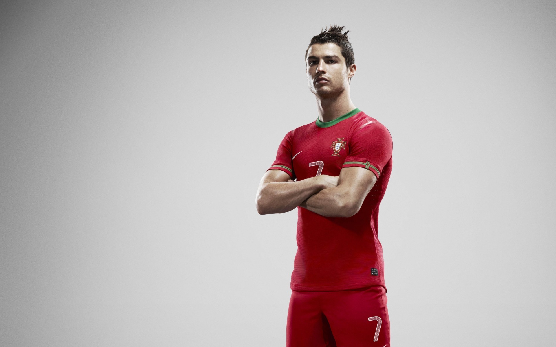 Tải ngay ảnh nền Cristiano Ronaldo, Bồ Đào Nha chất lượng HD để trang trí cho desktop của bạn. Đây chắc chắn là bộ ảnh đáng để sưu tầm!