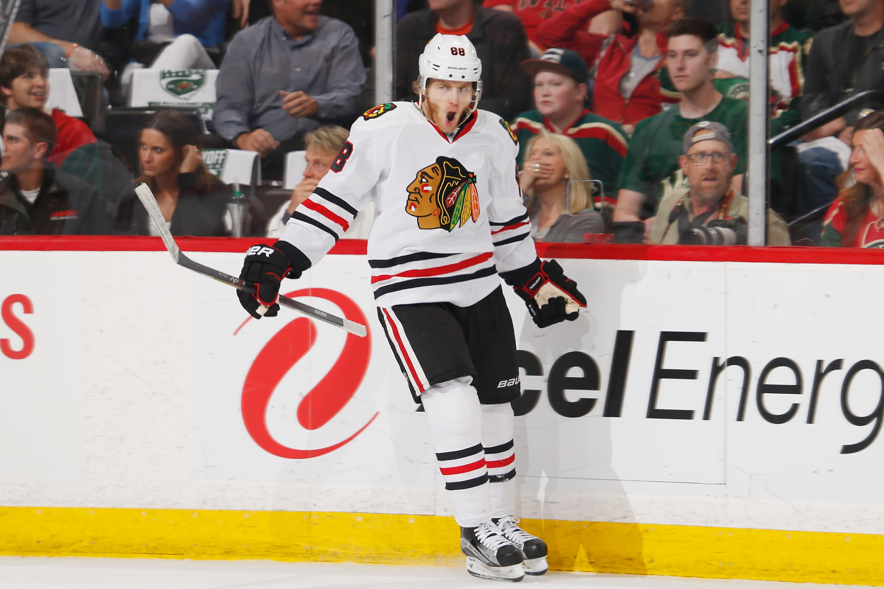 PAUL, MN – MAY 5 Patrick Kane of the Chicago