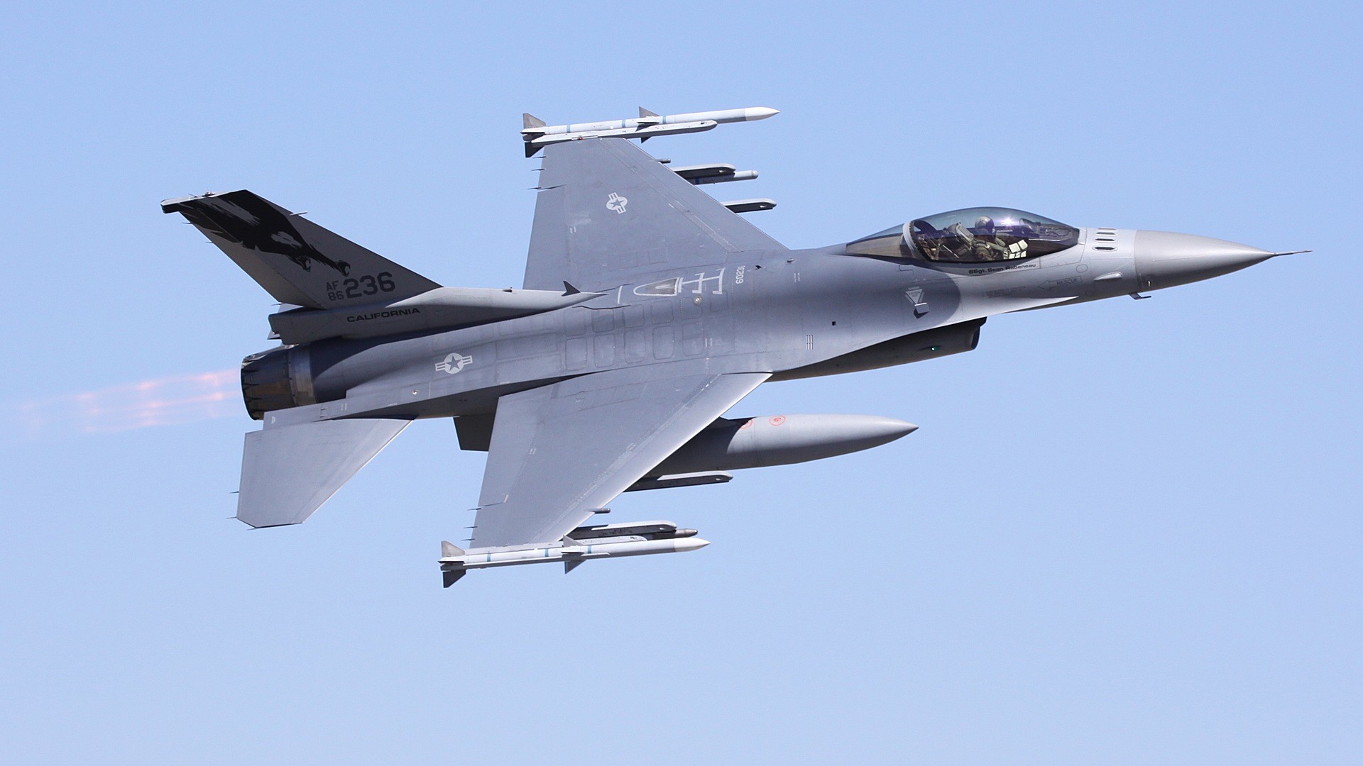 F 16 Fighting Falcon