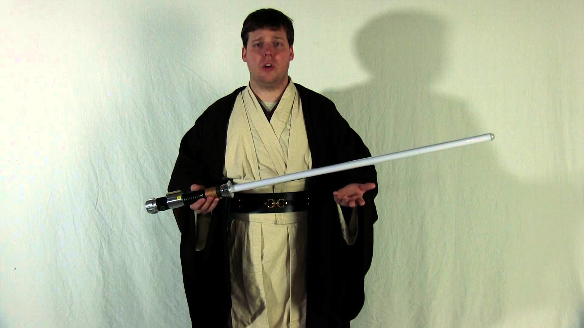 Hasbro Star Wars Obi Wan Kenobi Lightsaber Review 2010 Version – The Force Collector EP1 – YouTube
