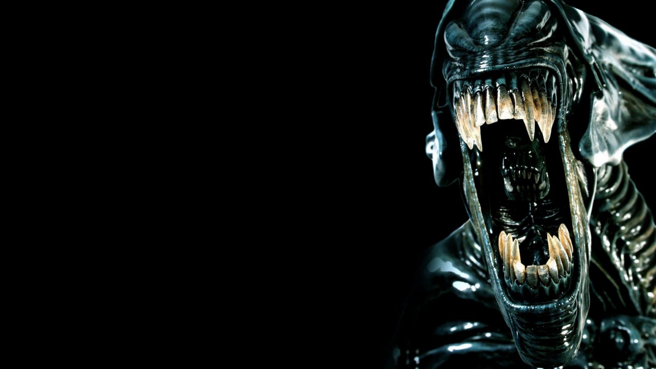 Preview wallpaper alien, teeth, horror, fear, killer, evil 2560×1440