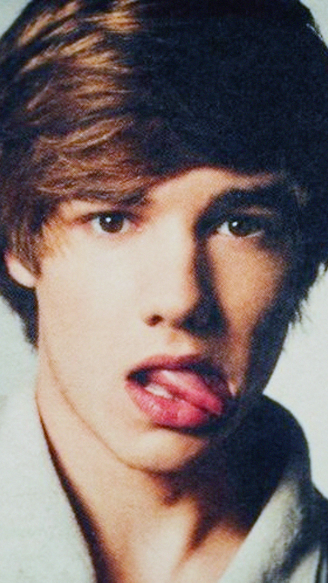 Liam Payne One Direction Tongue Out Android Wallpaper