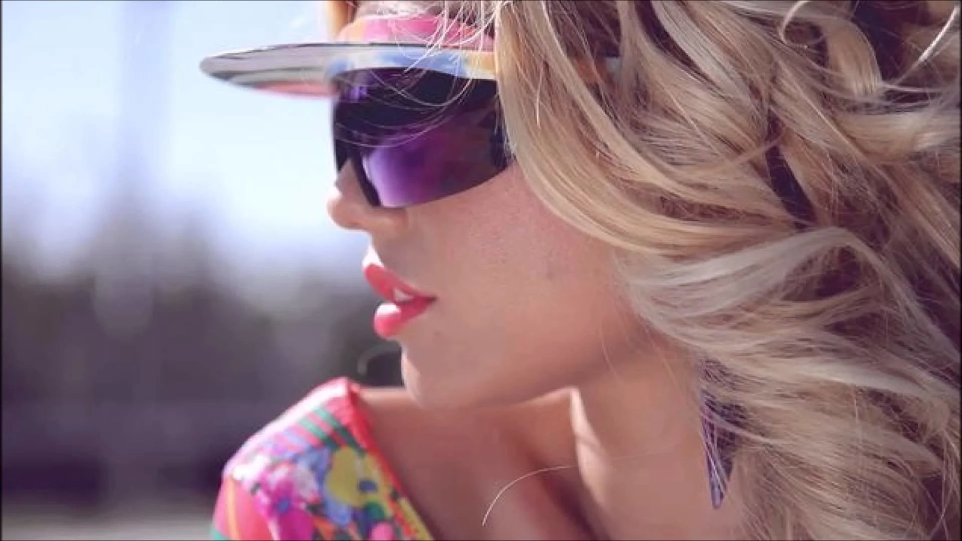 Chanel West Coast – Explosions
