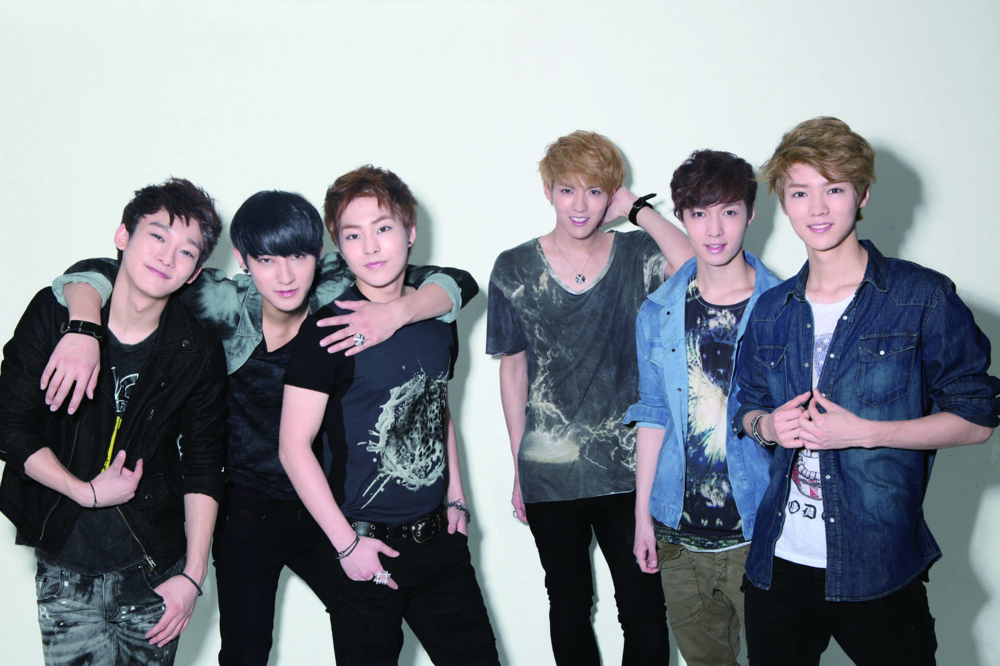 EXO M with What is Love link