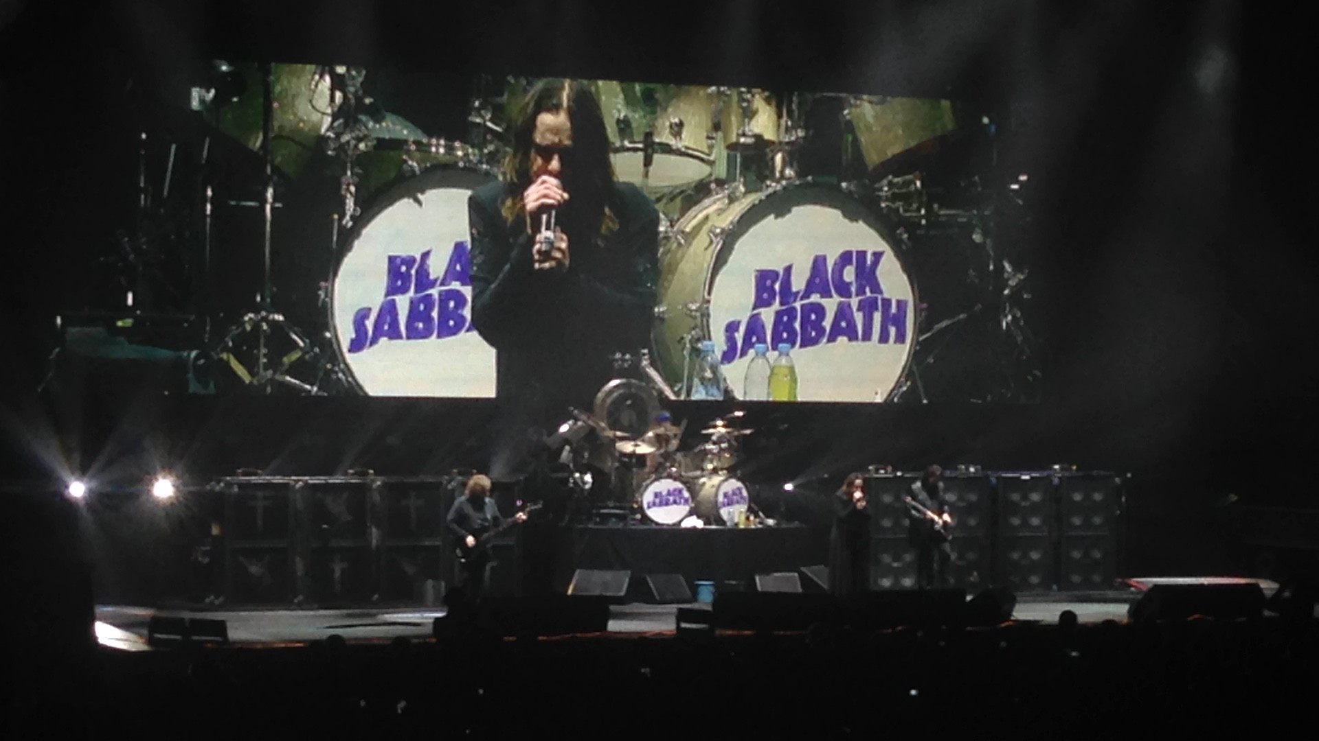 Black sabbath обои на телефон