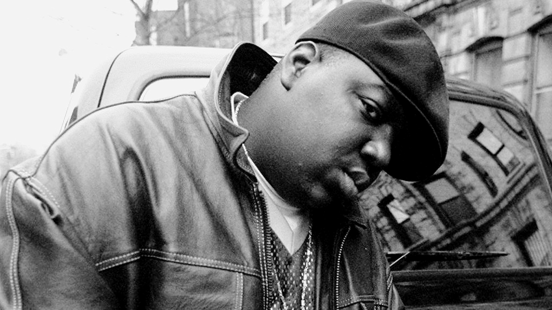 Brooklyn Nets Honor Notorious B.I.G. With A Special Banner Ceremony | USA  Network