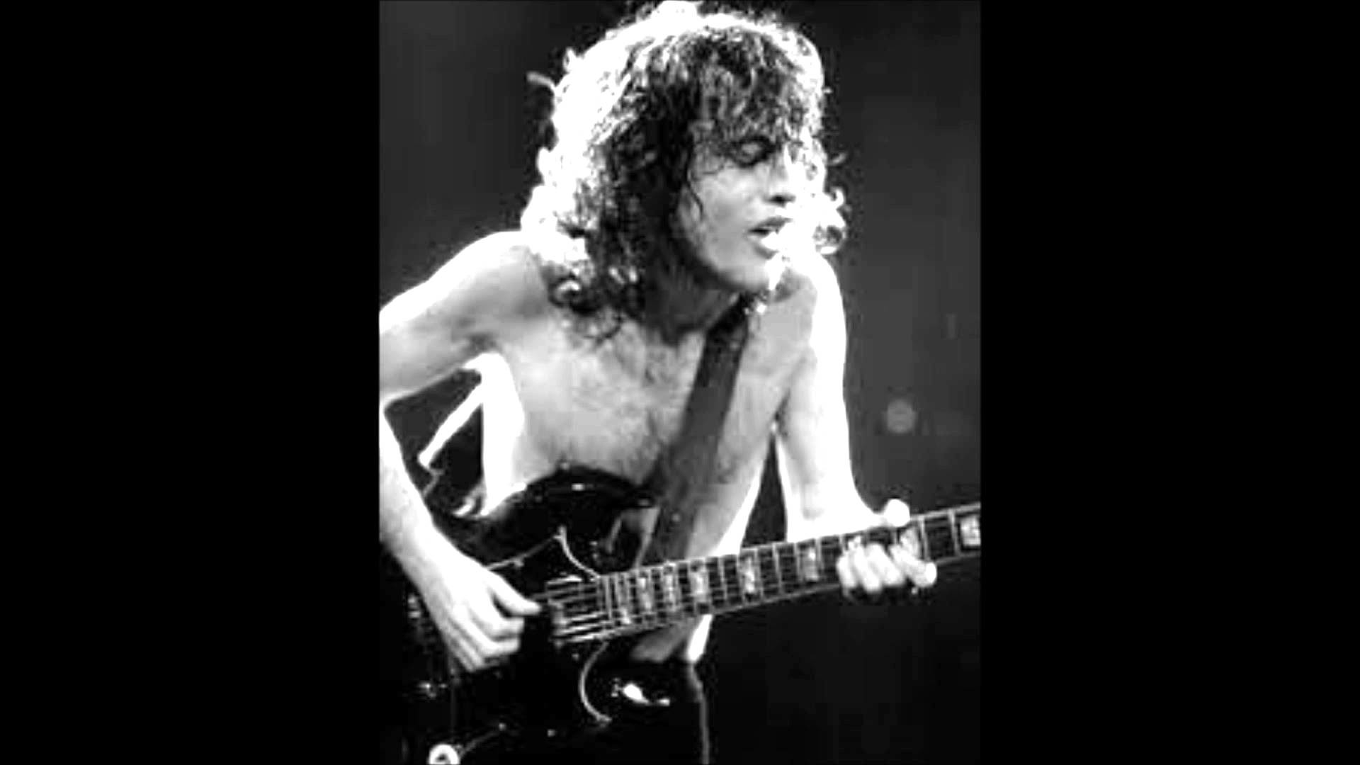 AC / DC / Live In Japan 1981 / Tokyo First Night / RockerGuitar SoloRocker – YouTube