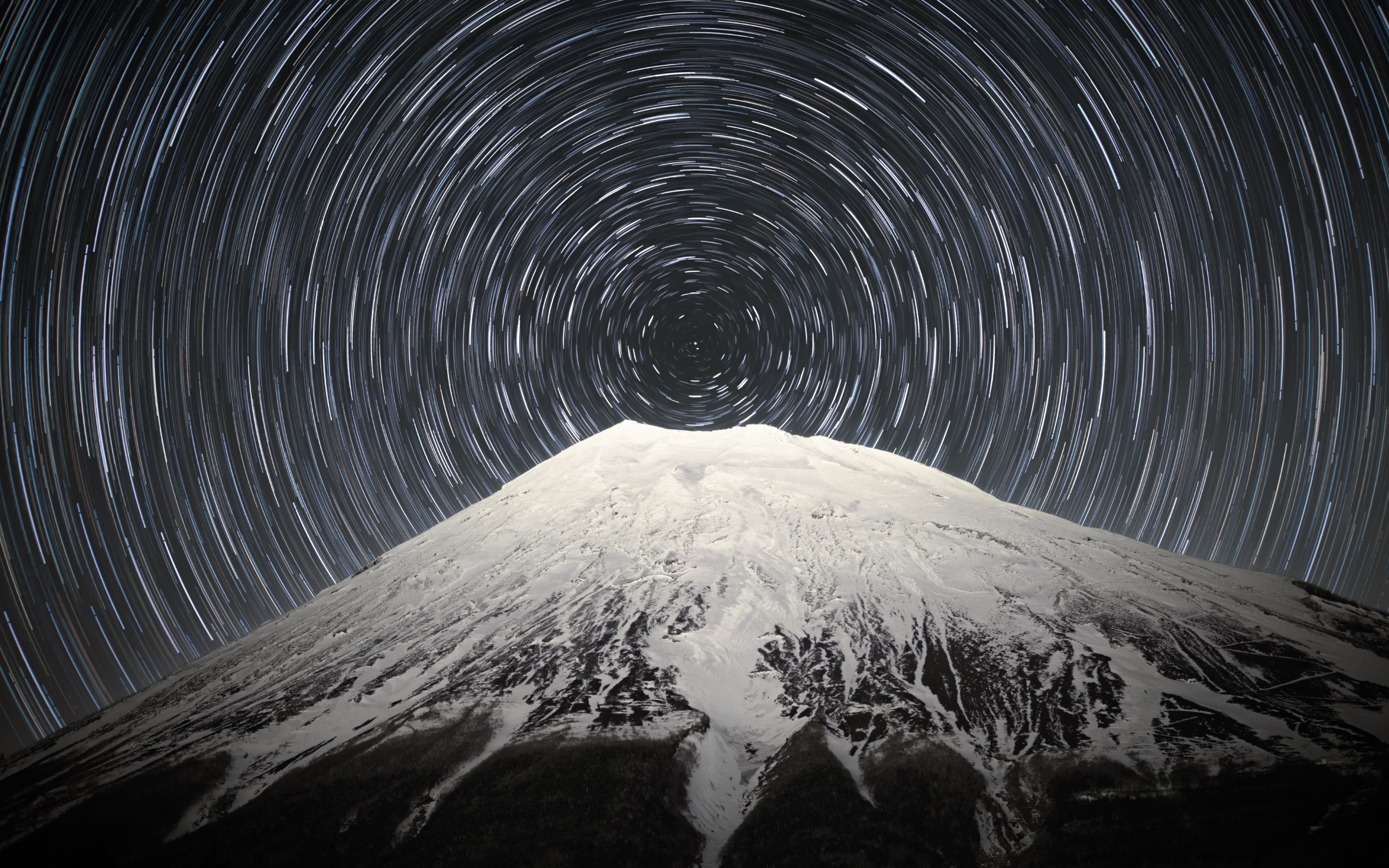 Sky full of stars above Mount Fuji Wallpapers :: HD Wallpapers