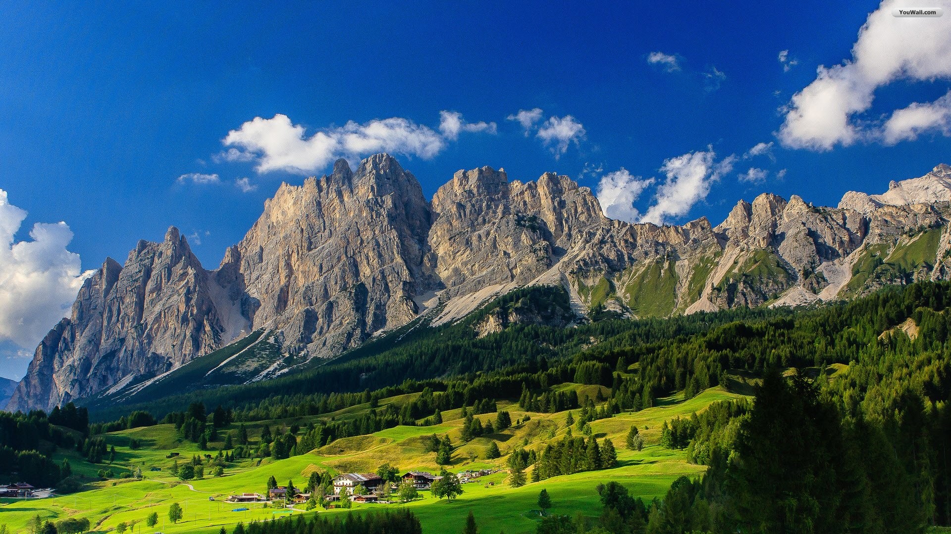 Mountain Valley Wallpaper