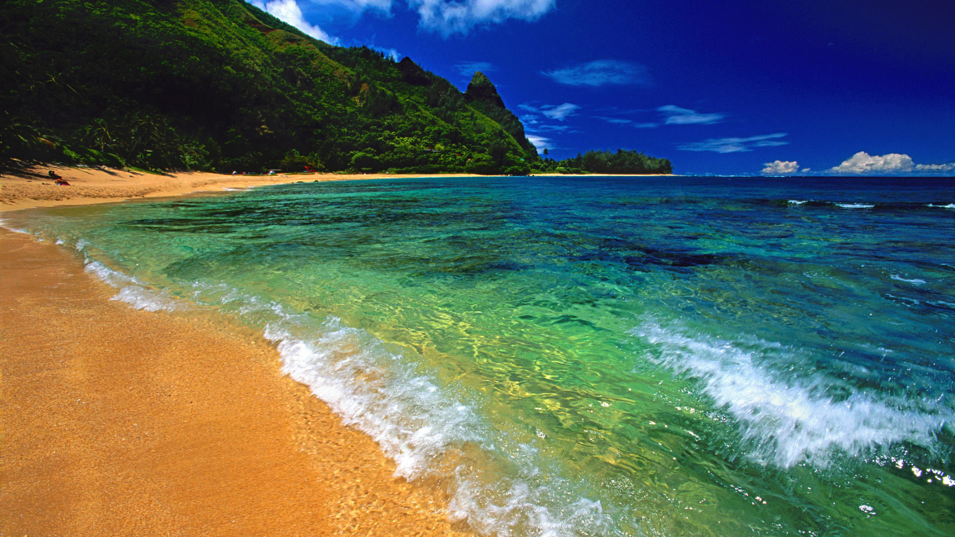 Beach Desktop Backgrounds and Wallpaper – Tunnels Beach, Kauai, Hawaii .
