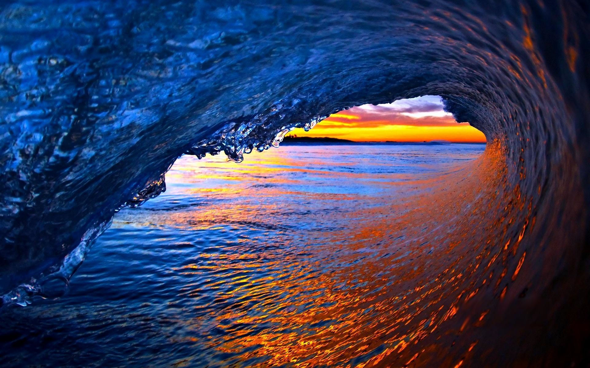 Hawaii-beach-waves-wallpaper-hd