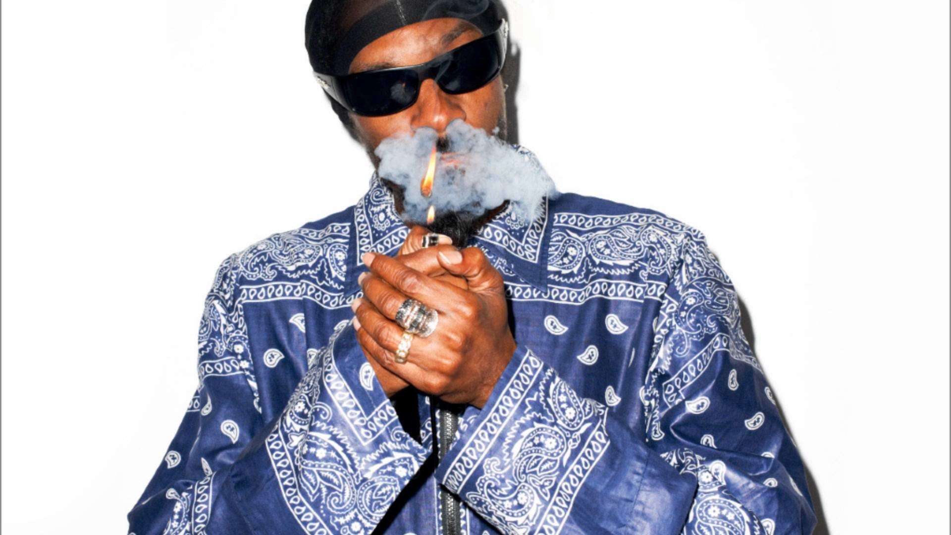 Download Latest HD Wallpapers of  Celebrities Snoop Dogg