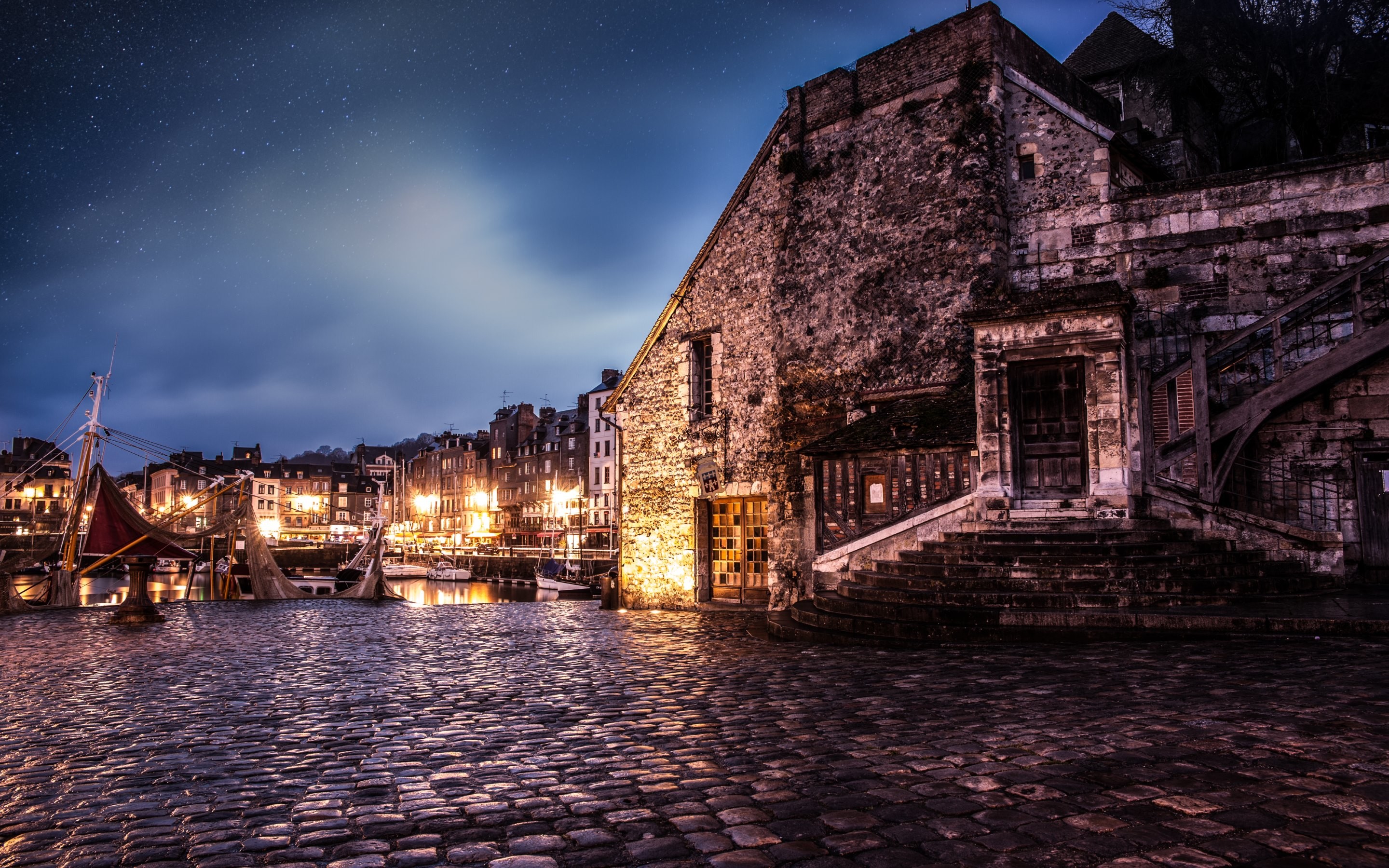 Pictures of Andres are some of the appreciated from entire gallery This new wallpaper with the medieval architecture from Honfleur city in France is