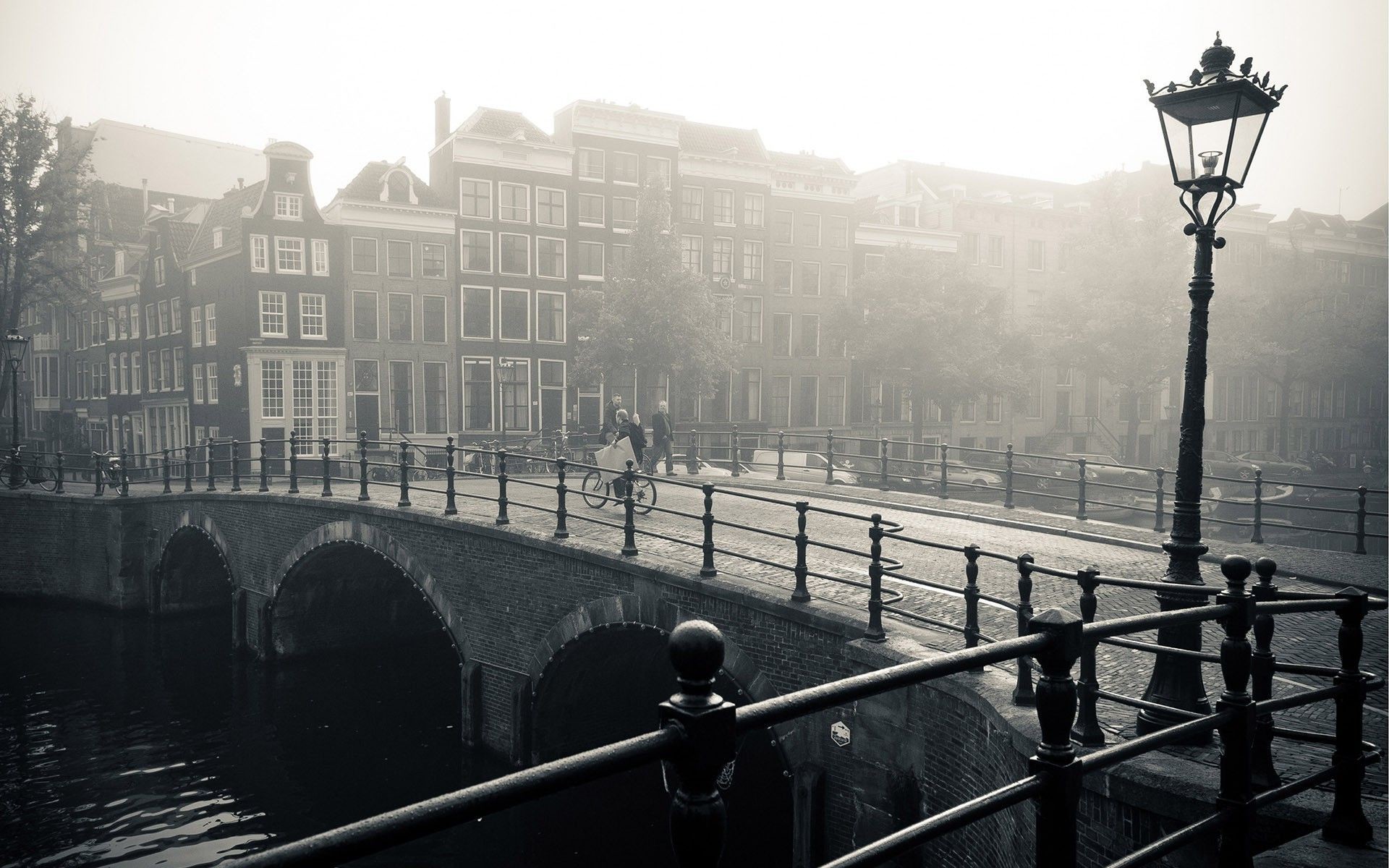 … foggy-bridge-in-amsterdam-world-hd-wallpaper-1920×1200-
