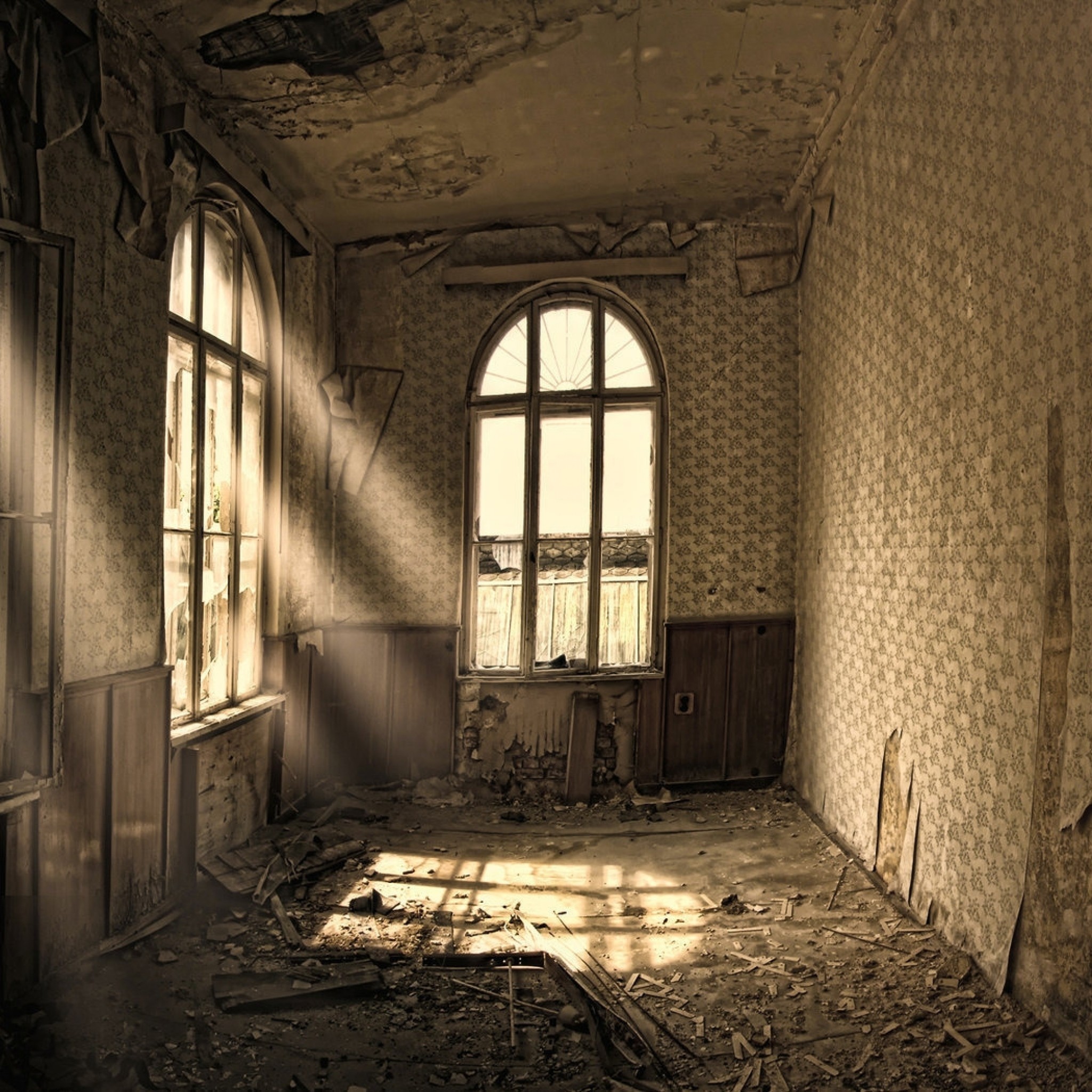 Preview wallpaper building, old, room, ruin, windows 2048×2048