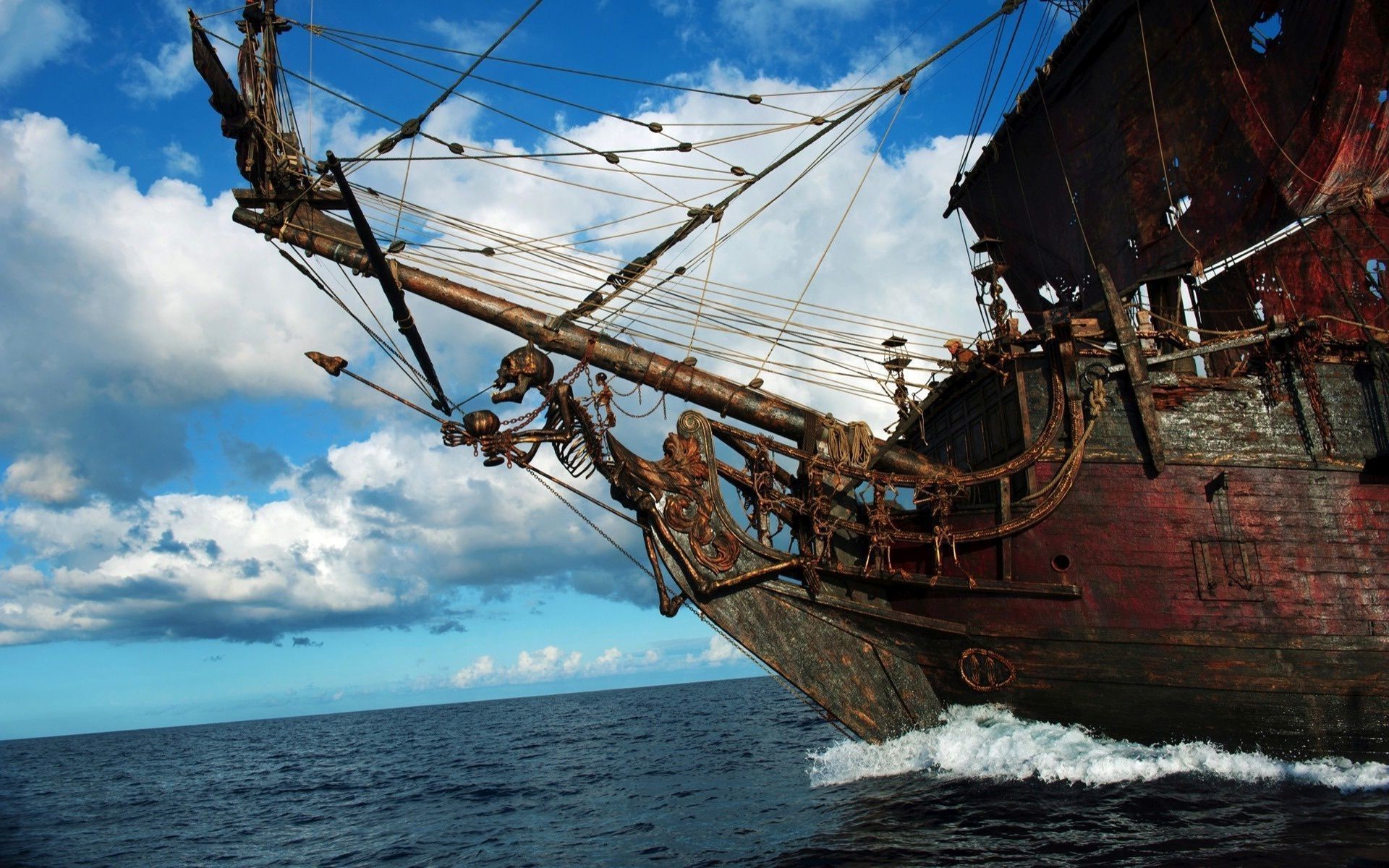 Old pirate ship Wallpaper 28046