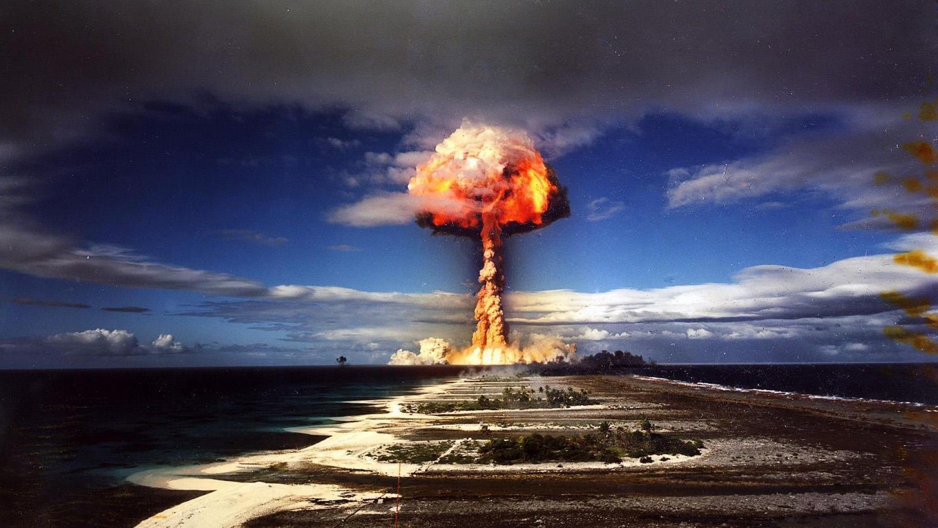 Nuclear Bomb Explosion Wallpaper
