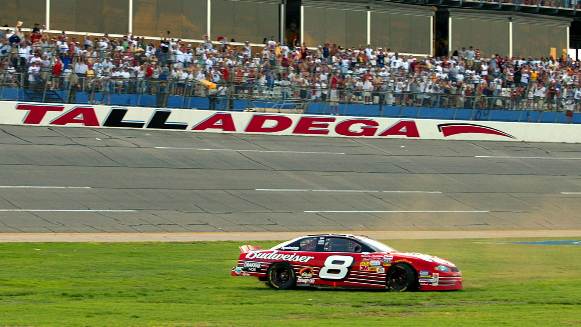 Dale Earnhardt Jr.s 10 best Talladega moments NASCAR Sporting News